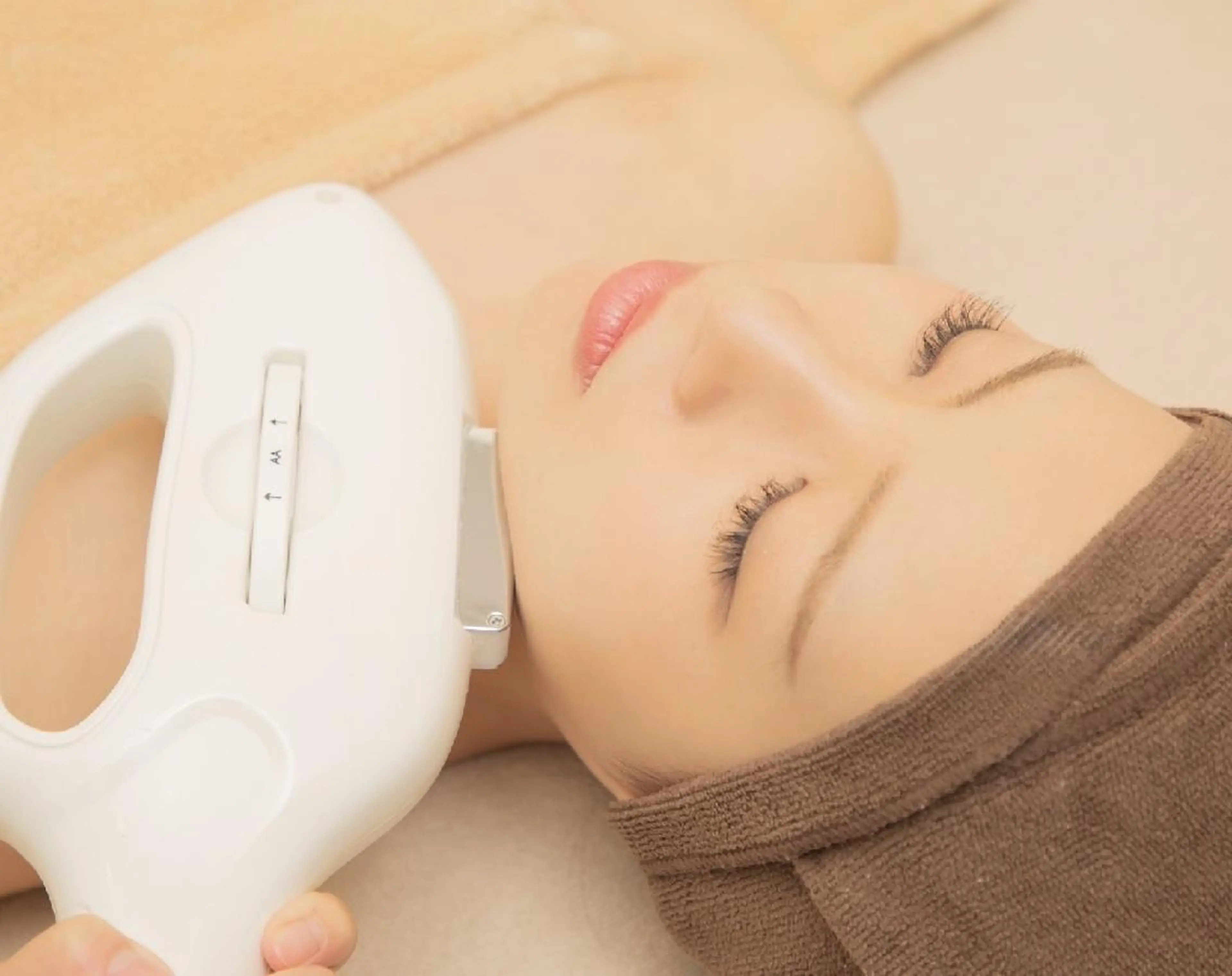 名倉 彩乃のネイルデザイン