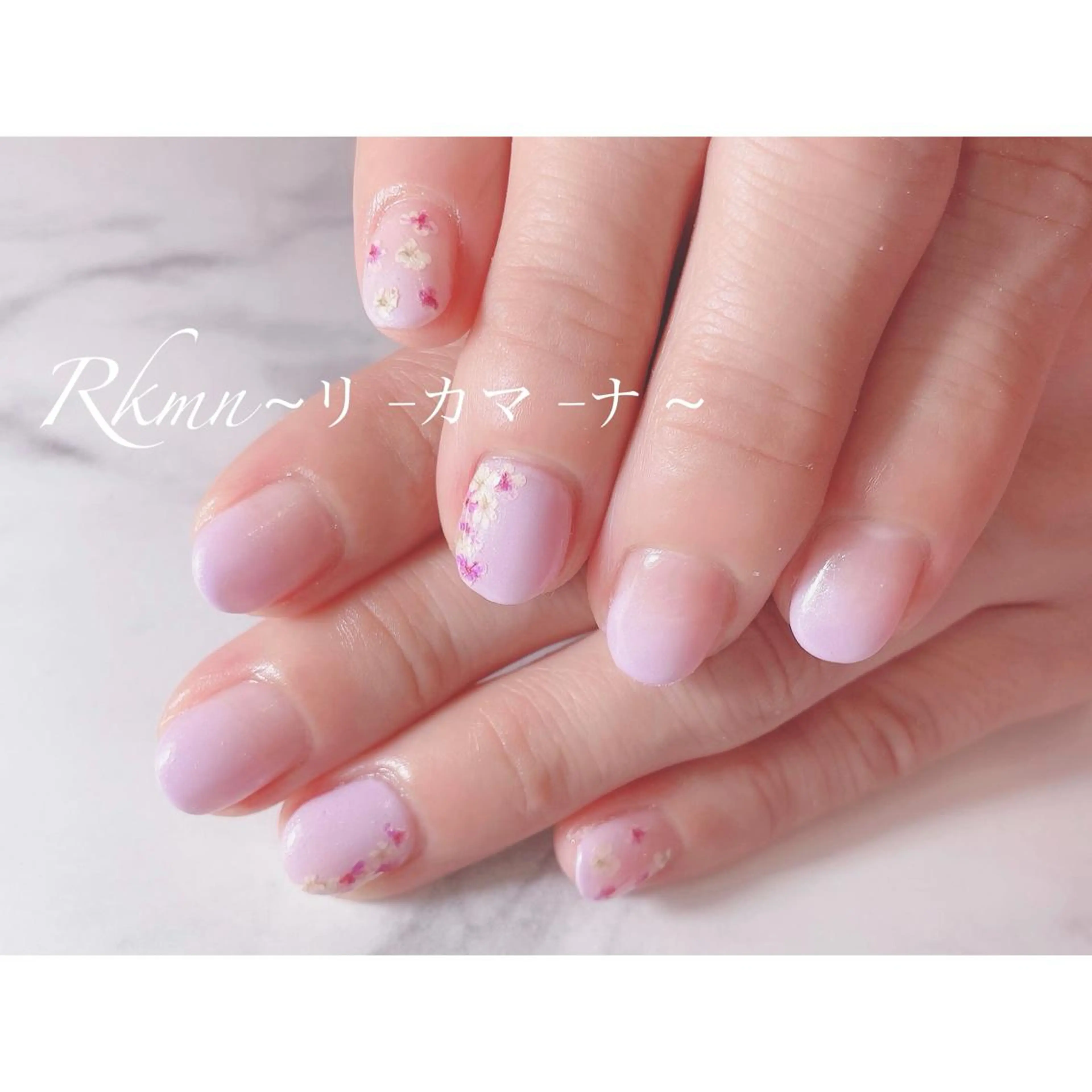 ネイル アートネイル フラワーネイル フレンチネイル ジェルネイル グラデーション ハンドネイル フットネイル ハンドケア Rkmn ~リ-カマ-ナ~のネイルデザイン