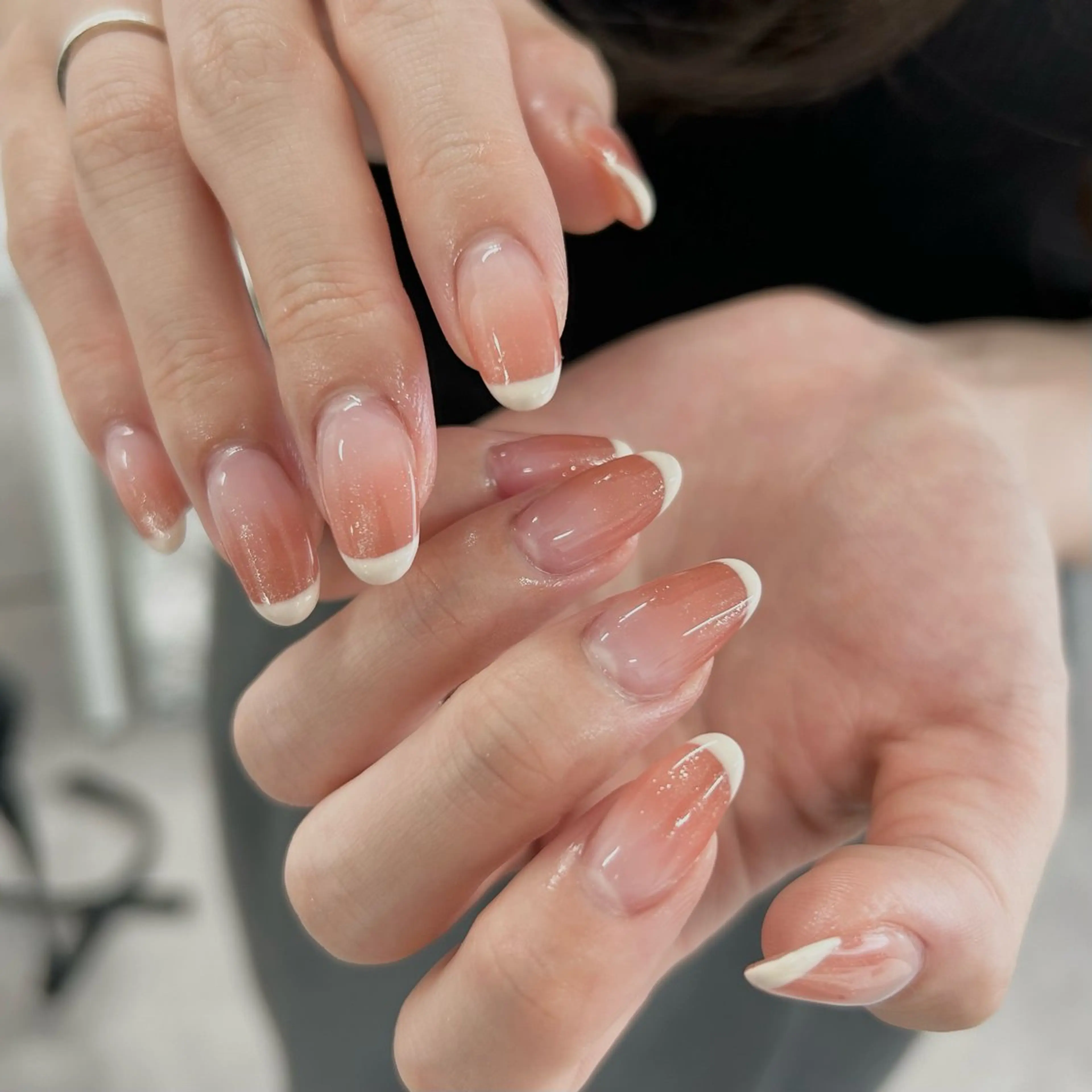 ネイル フレンチネイル グラデーション 春ネイル 🤍meiru 🤍ネイリストのネイルデザイン