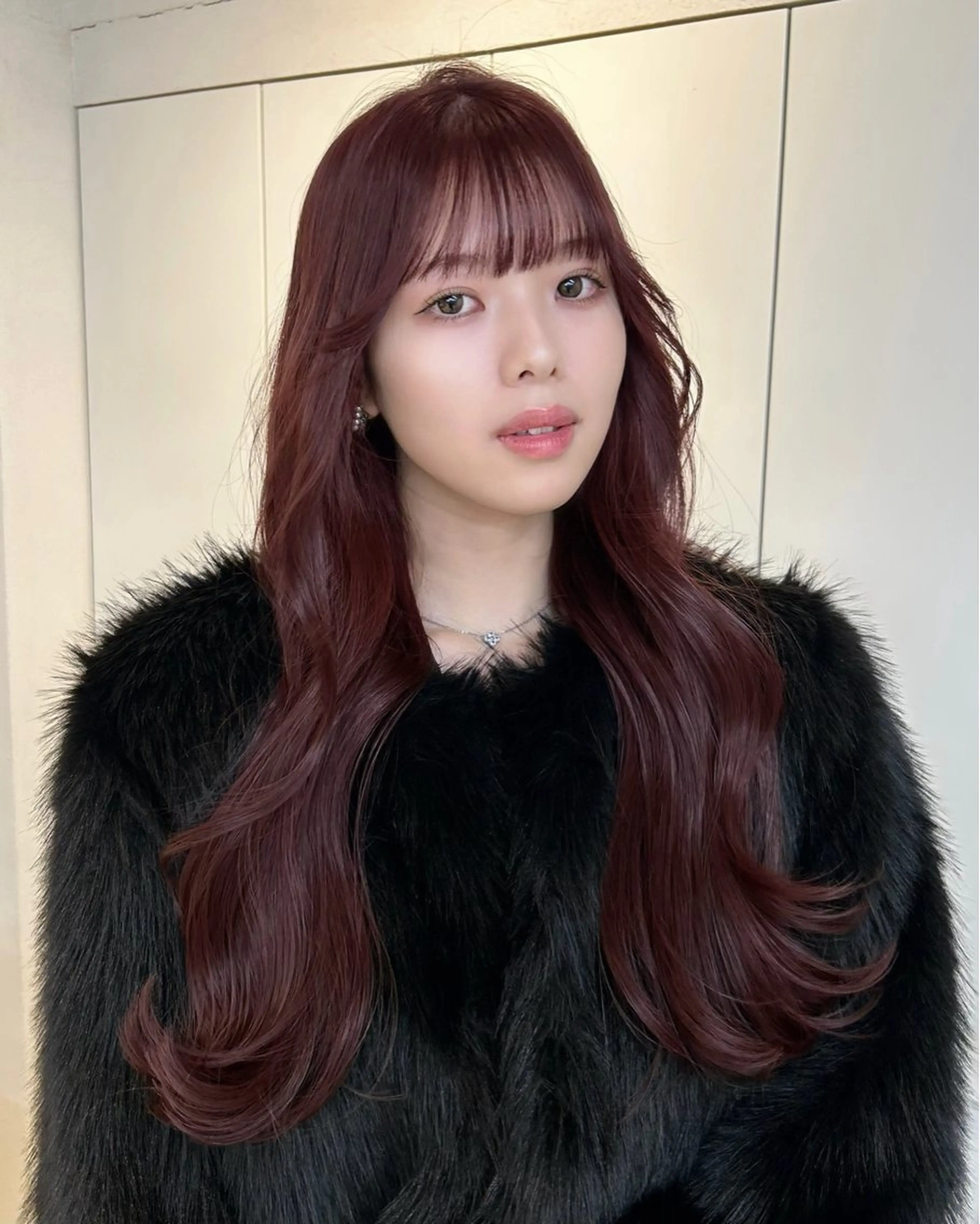 ロング カラー ヘアアレンジ ボルドーカラー 透明感カラー ラベンダーカラー ヘアカラー トリートメント ヘアセット ブリーチなし🤍透明 感カラーtakutoのヘアスタイル