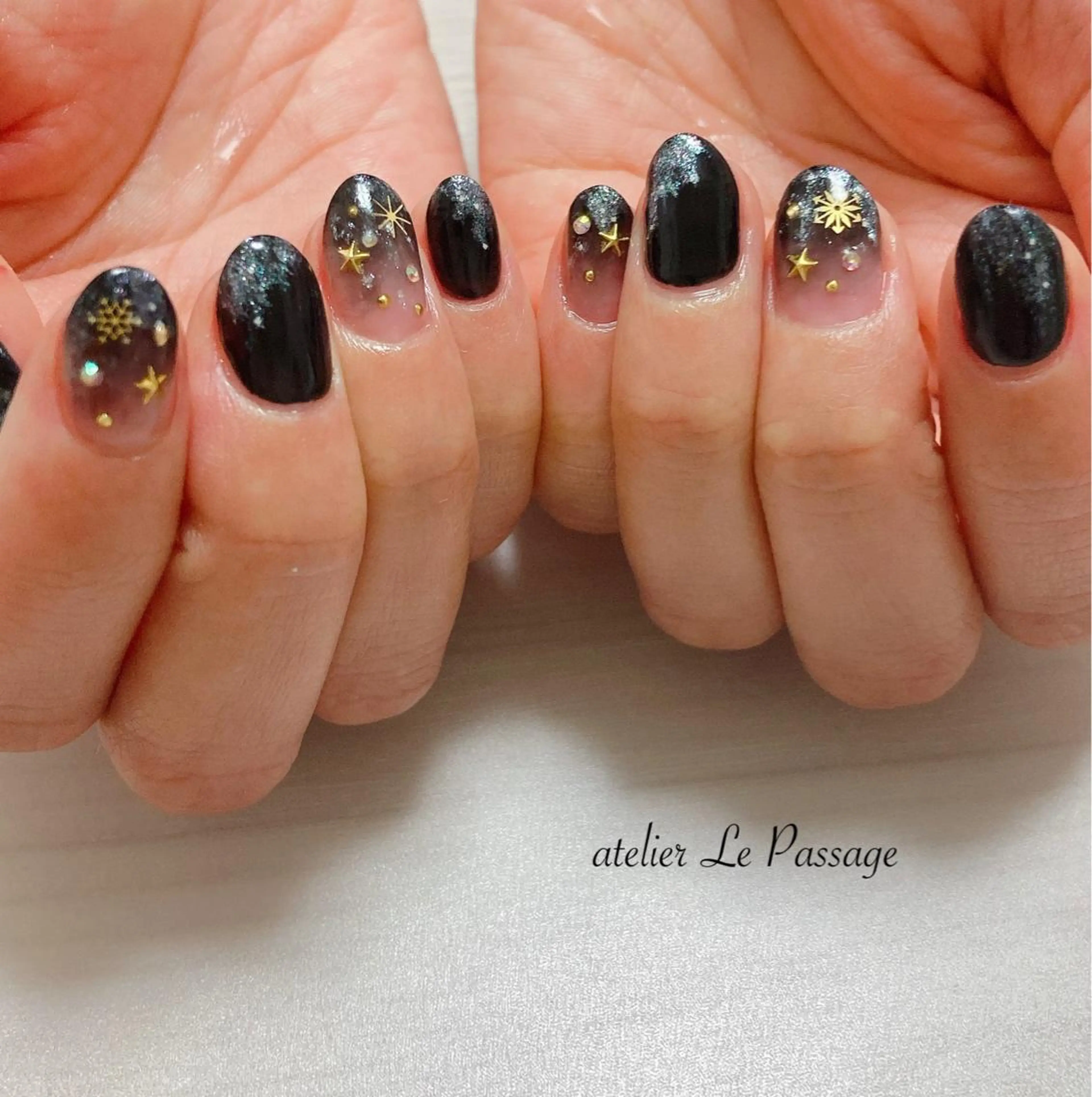 ネイル ジェルネイル ニュアンスネイル パラジェル 冬ネイル h nakatsukaのネイルデザイン