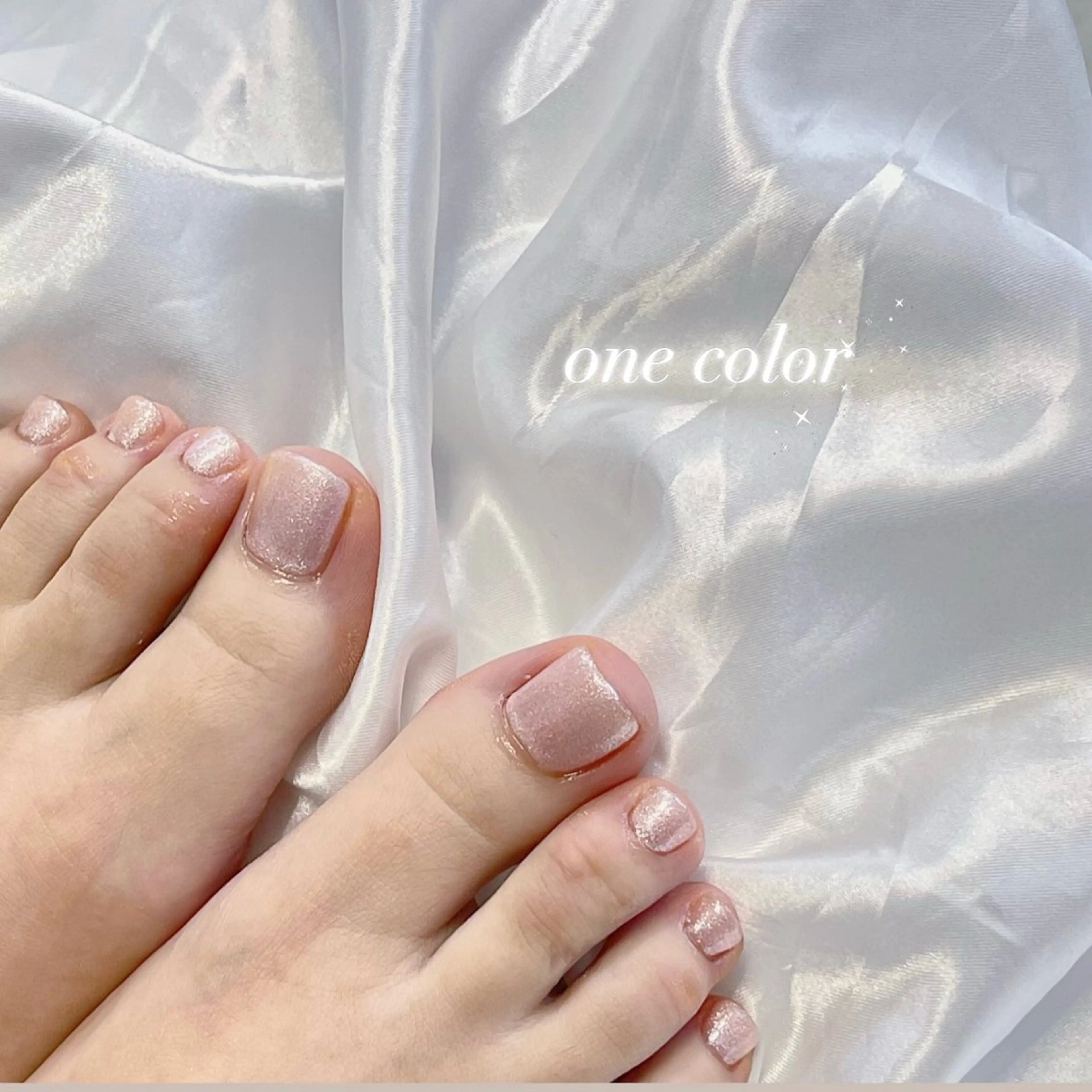 ネイル アートネイル フラッシュネイル フットネイル キラキラネイル 韓国ネイル フットネイル RE SALONのネイルデザイン