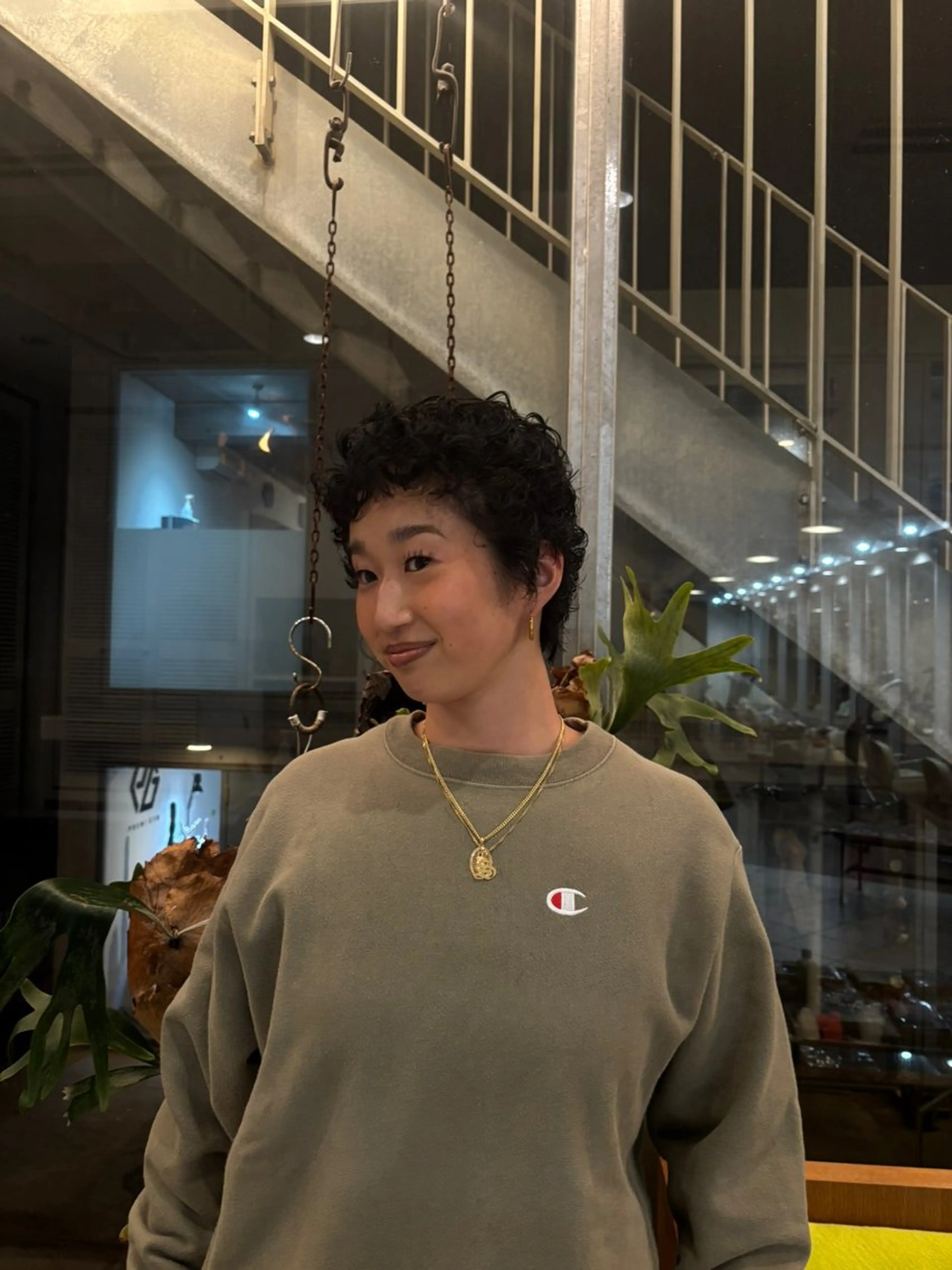 ショート パーマ 柿坂 華のヘアスタイル