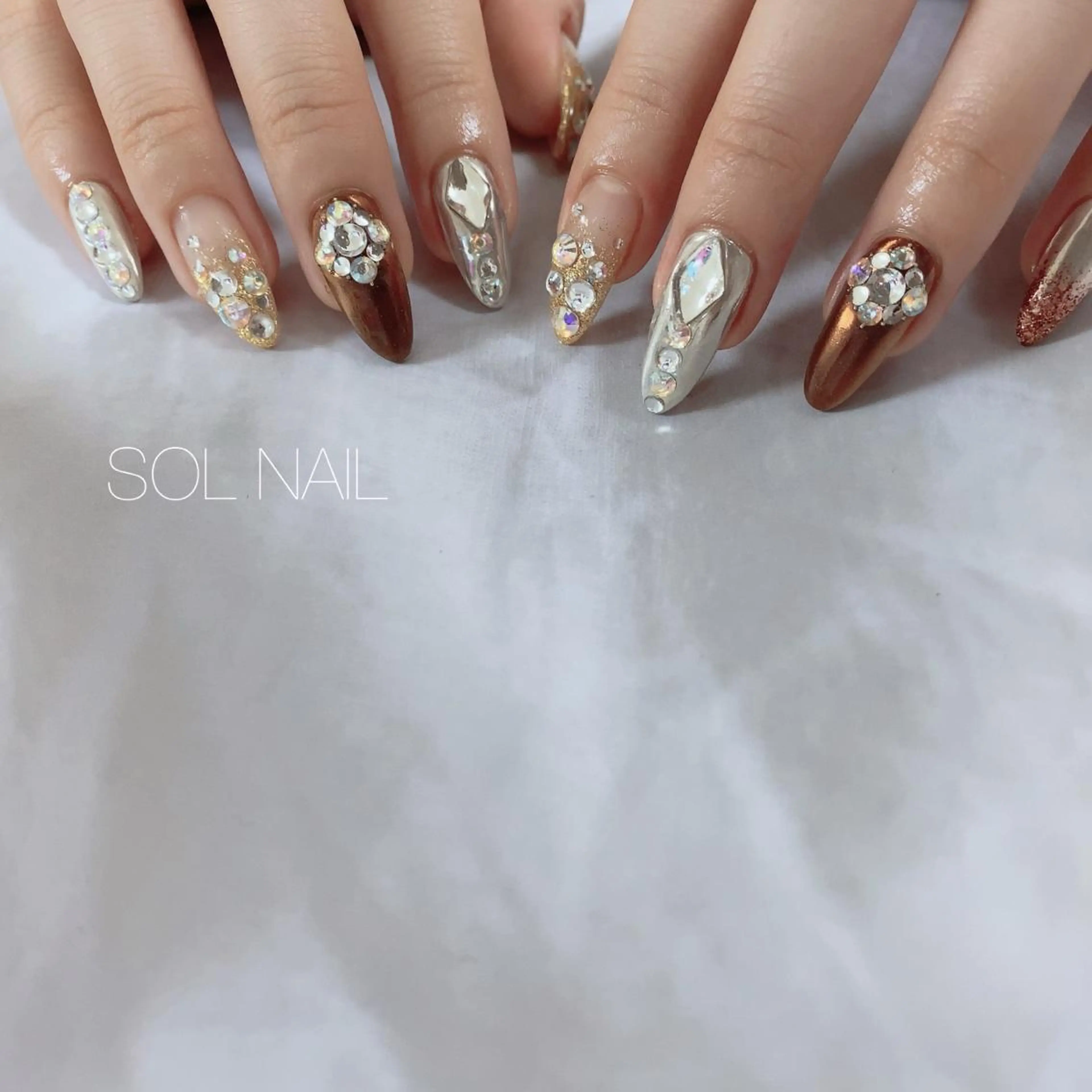 ネイル SOL NAILのネイルデザイン
