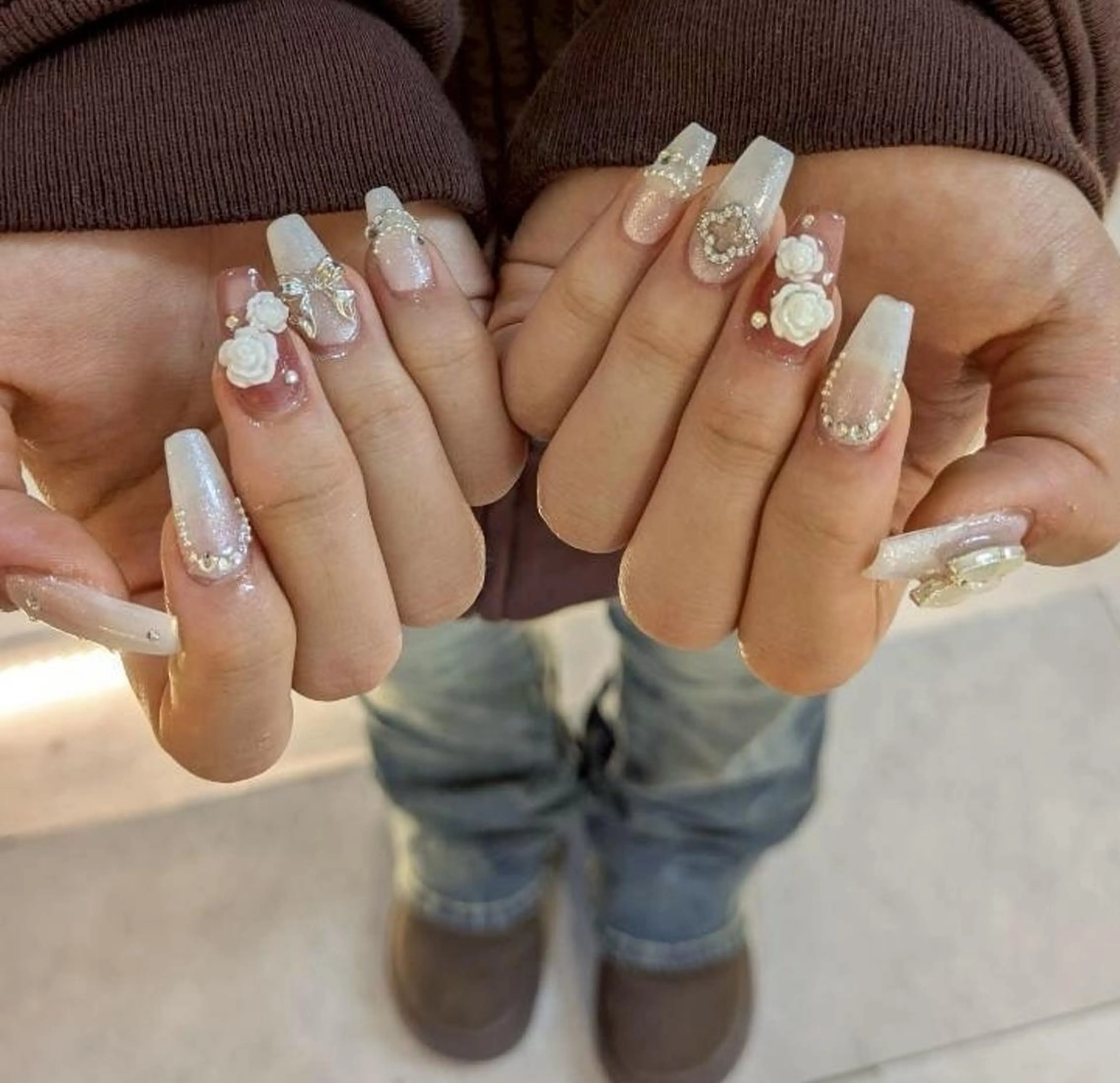 ネイル ハンドネイル Trinity ネイリストスタッフのネイルデザイン