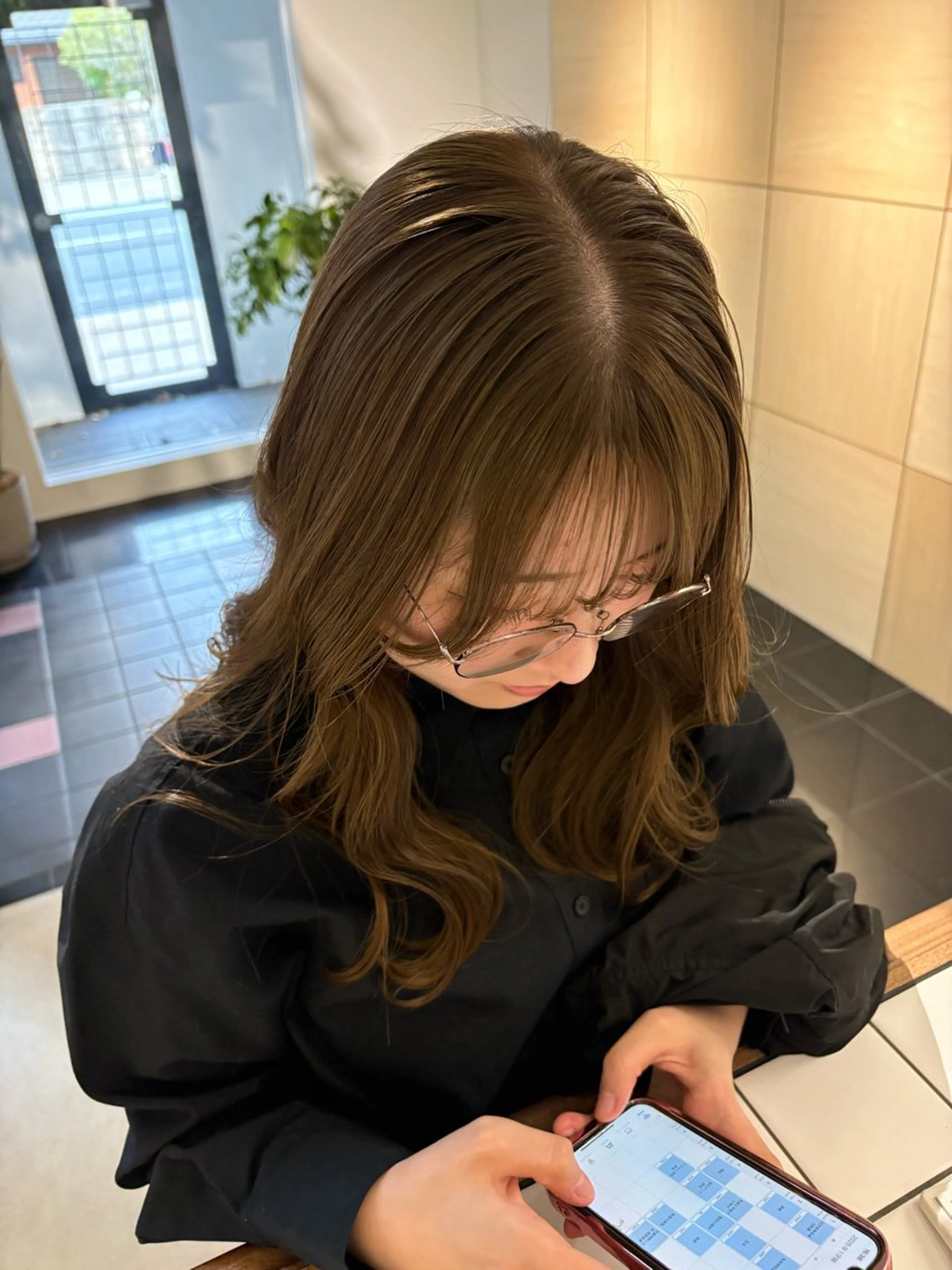 ロング 髪質改善 ヘアカラー Yui⭐️ 透け感カラーのヘアスタイル