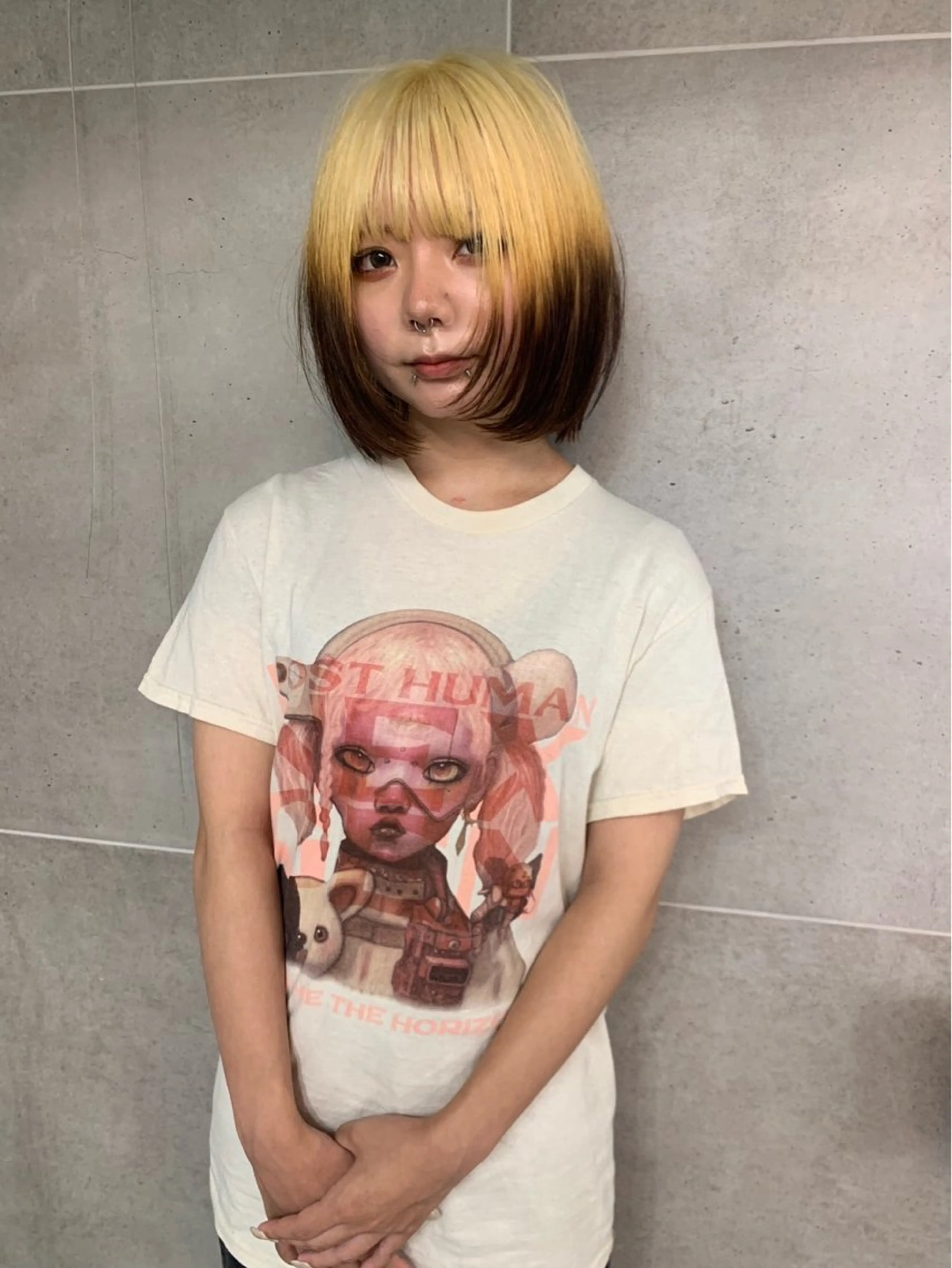 セミロング カラー ブリーチ デザインカラー ヘアカラー トリートメント THE./ブリーチ 透感カラー/髪質改善のヘアスタイル