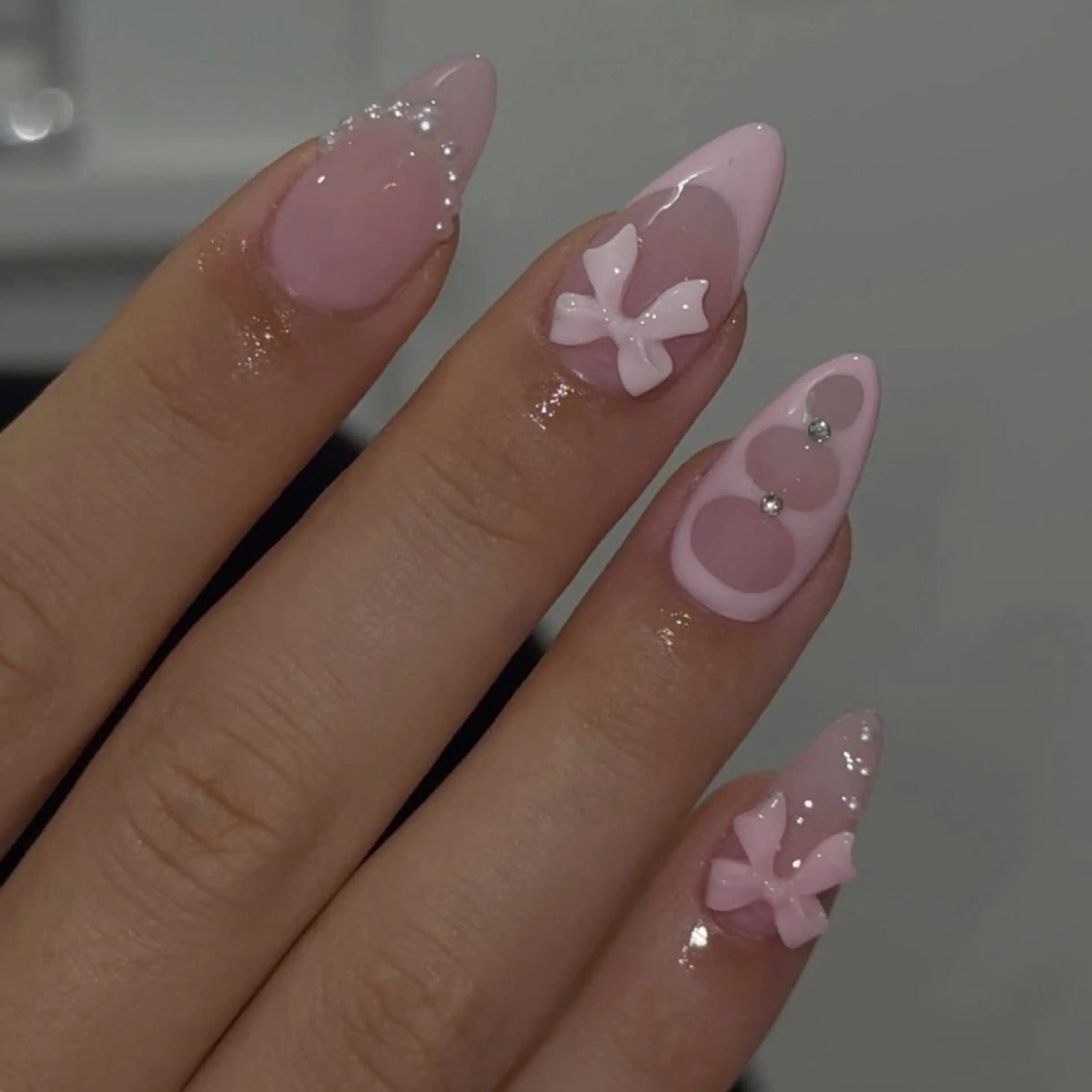 ネイル アートネイル 長さ出し ジェルネイル マグネットネイル ニュアンスネイル ハンドネイル Cloudy Chan Nailのネイルデザイン
