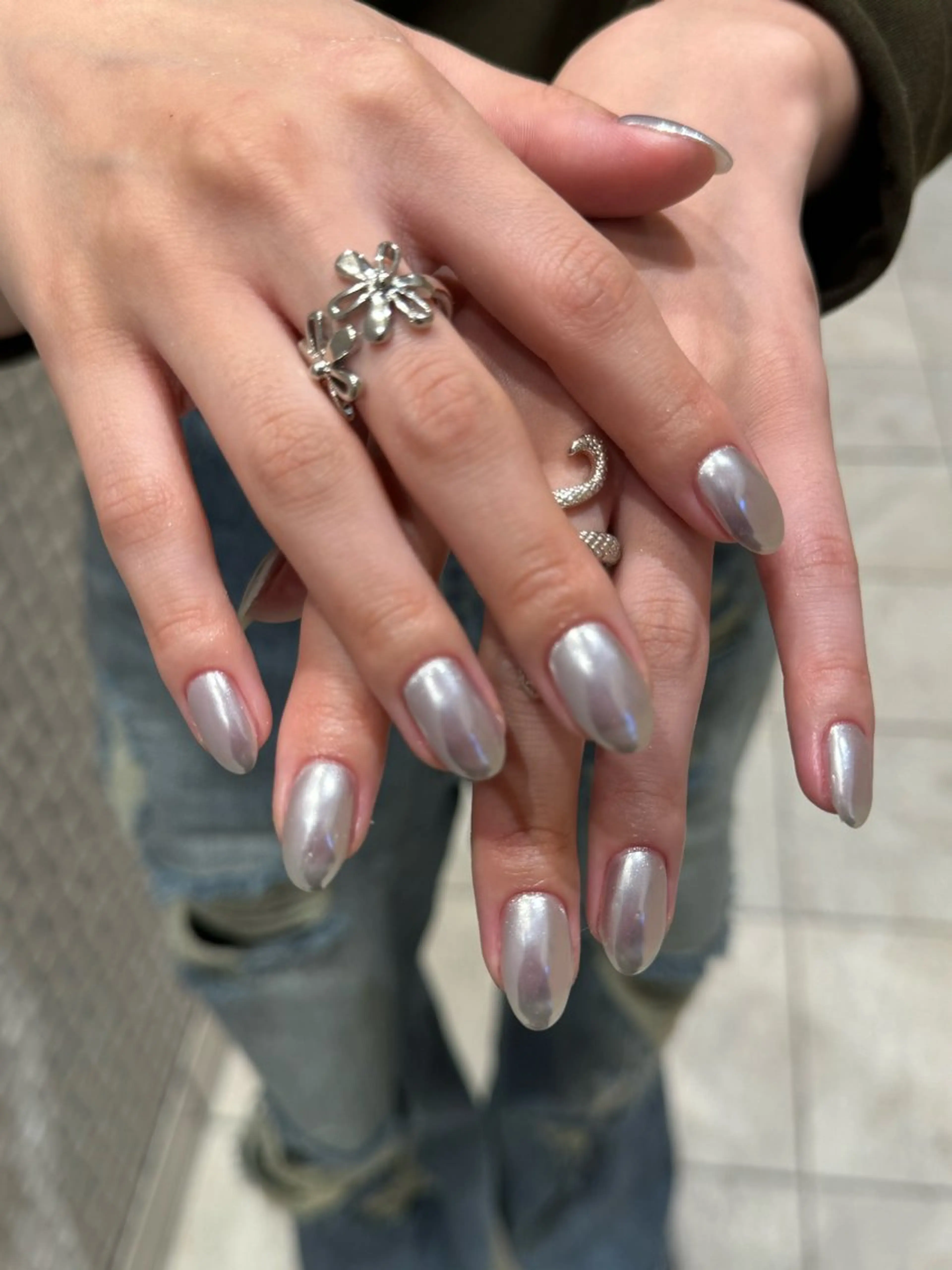 ネイル ミラーネイル ハンドネイル 🦋 りえ🦋のネイルデザイン