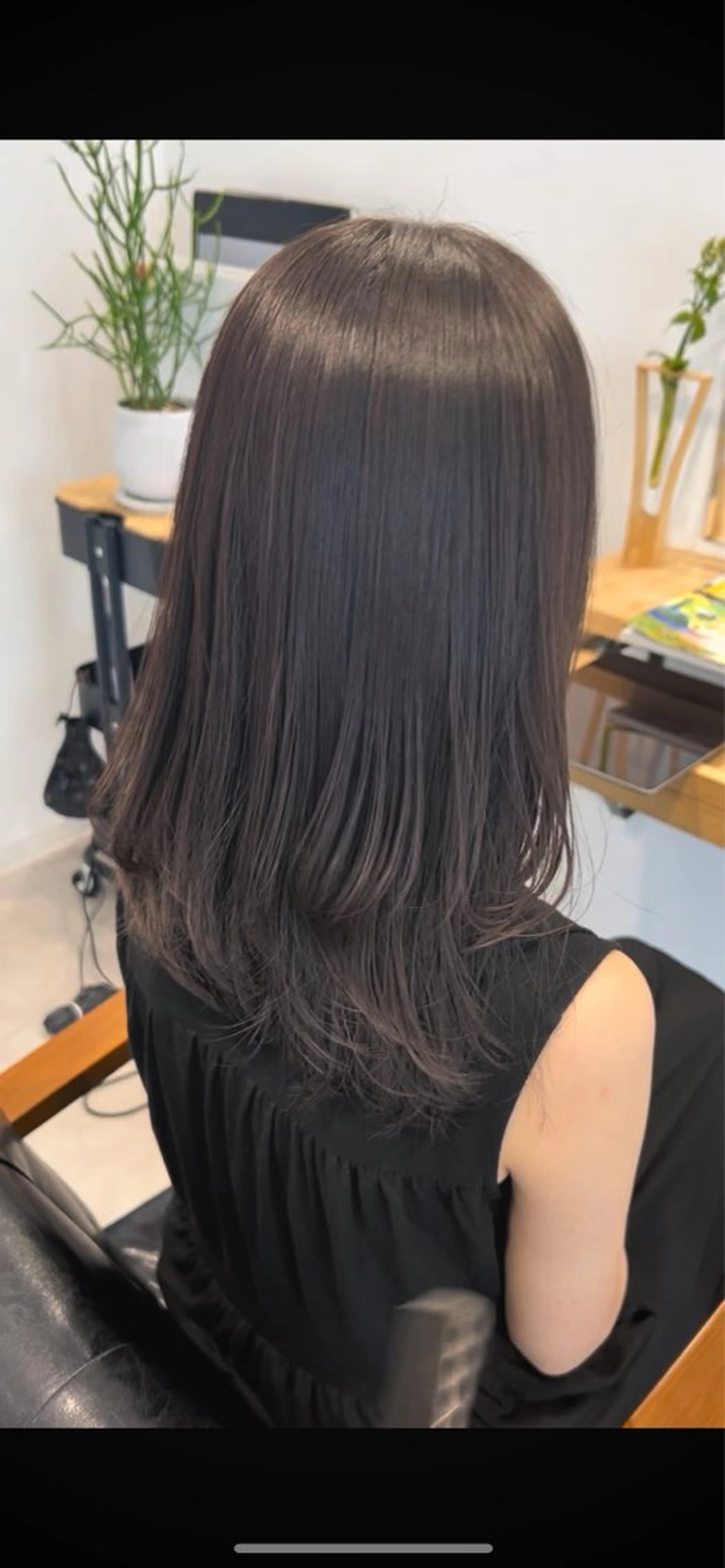 セミロング カラー 山田 堅登のヘアスタイル