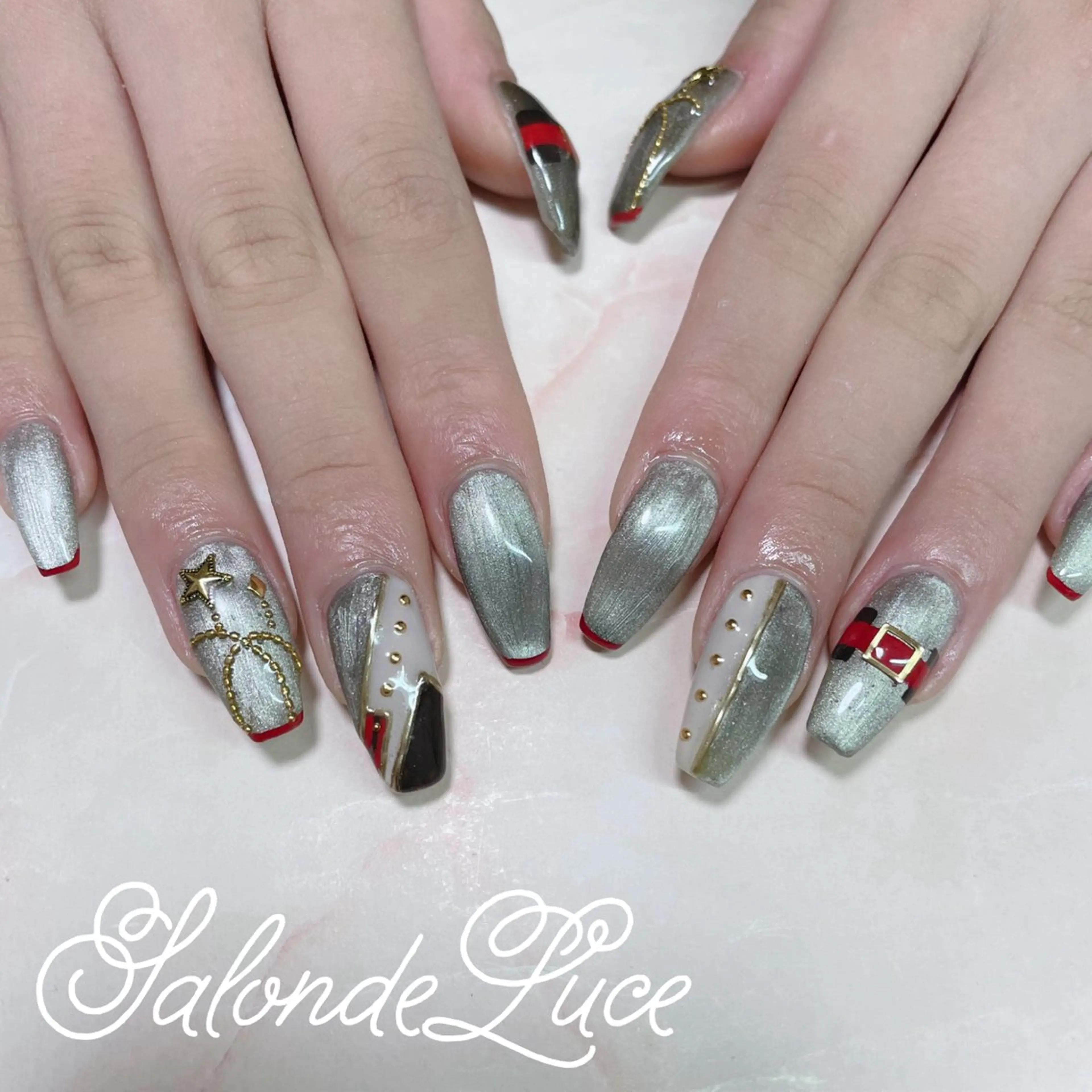 ネイル マグネットネイル Salon de Luceのネイルデザイン