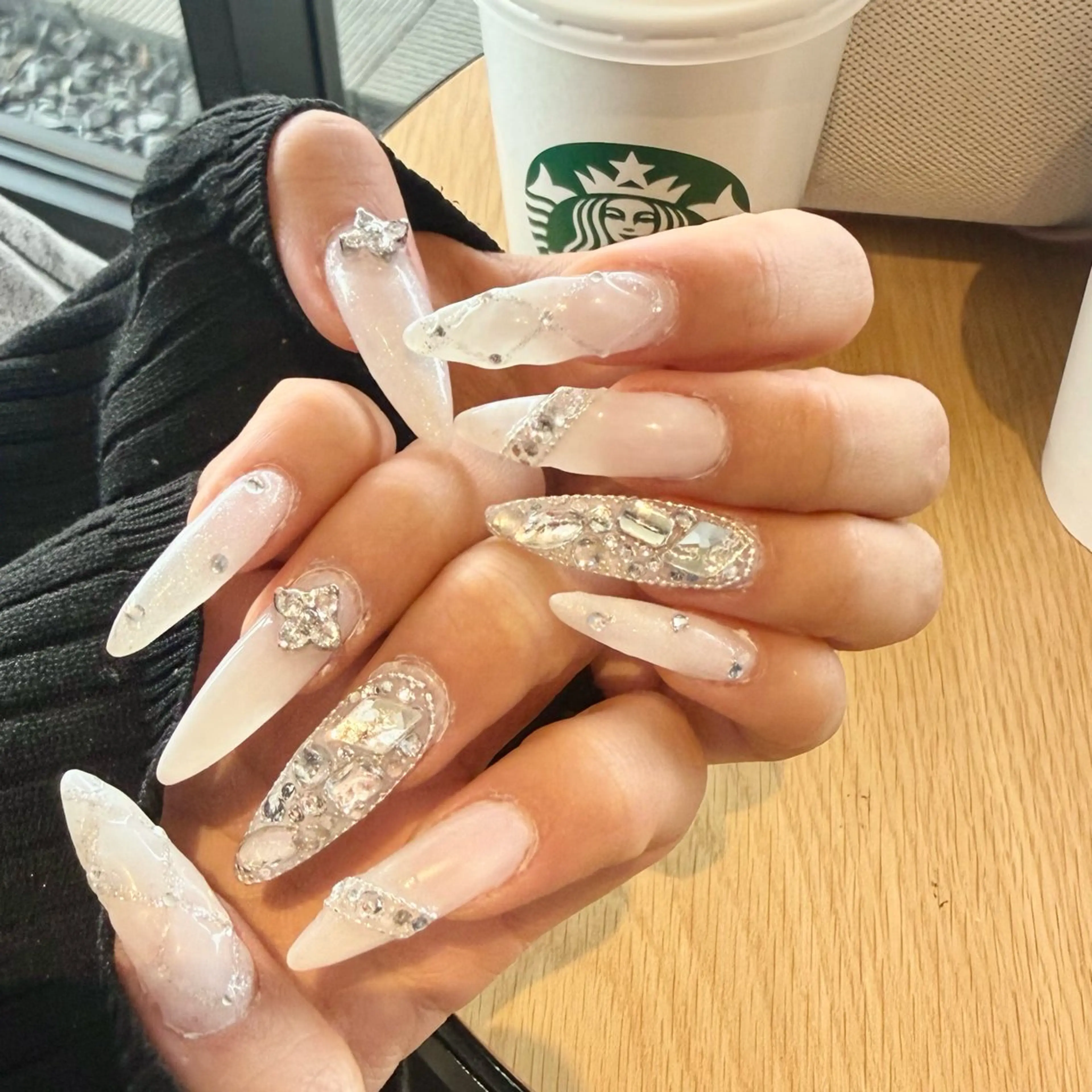 ネイル ハンドネイル ゆうな agehaネイルのネイルデザイン