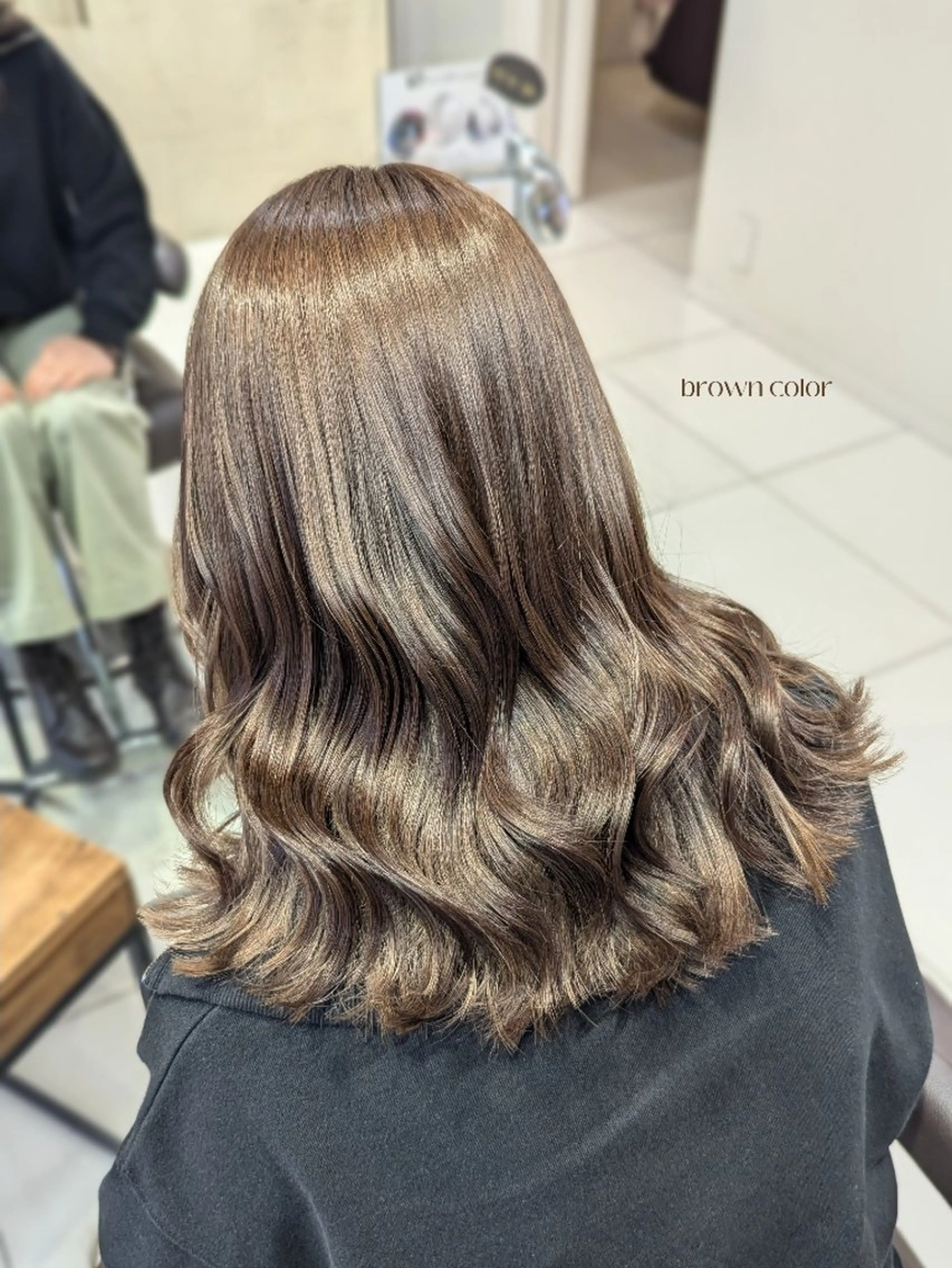 ケアブリーチ＋オンカラー（リタッチのみも可）の写真