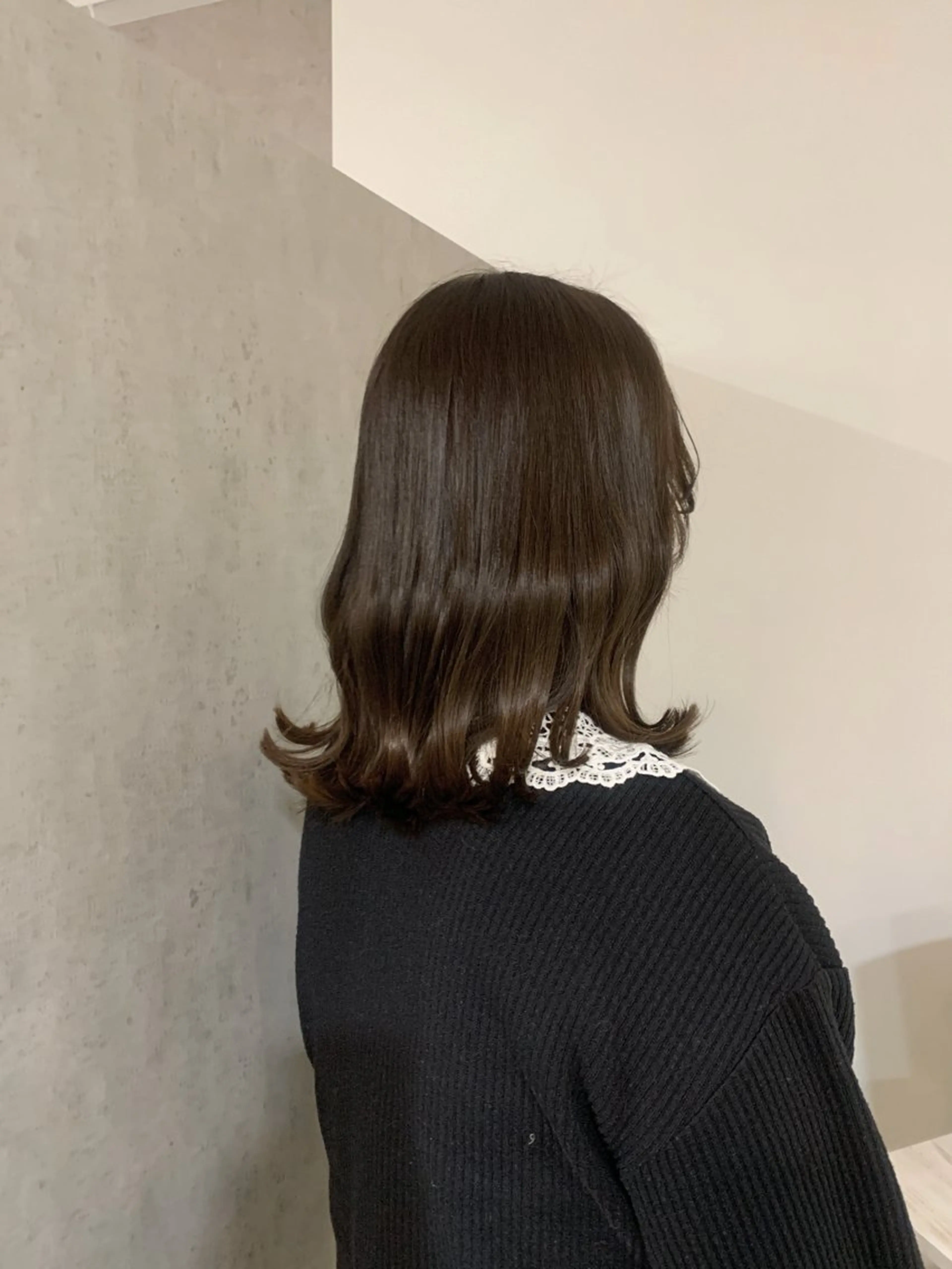 ミディアム アッシュ アッシュブラウン ボブ 西宮北口/みなみのヘアスタイル