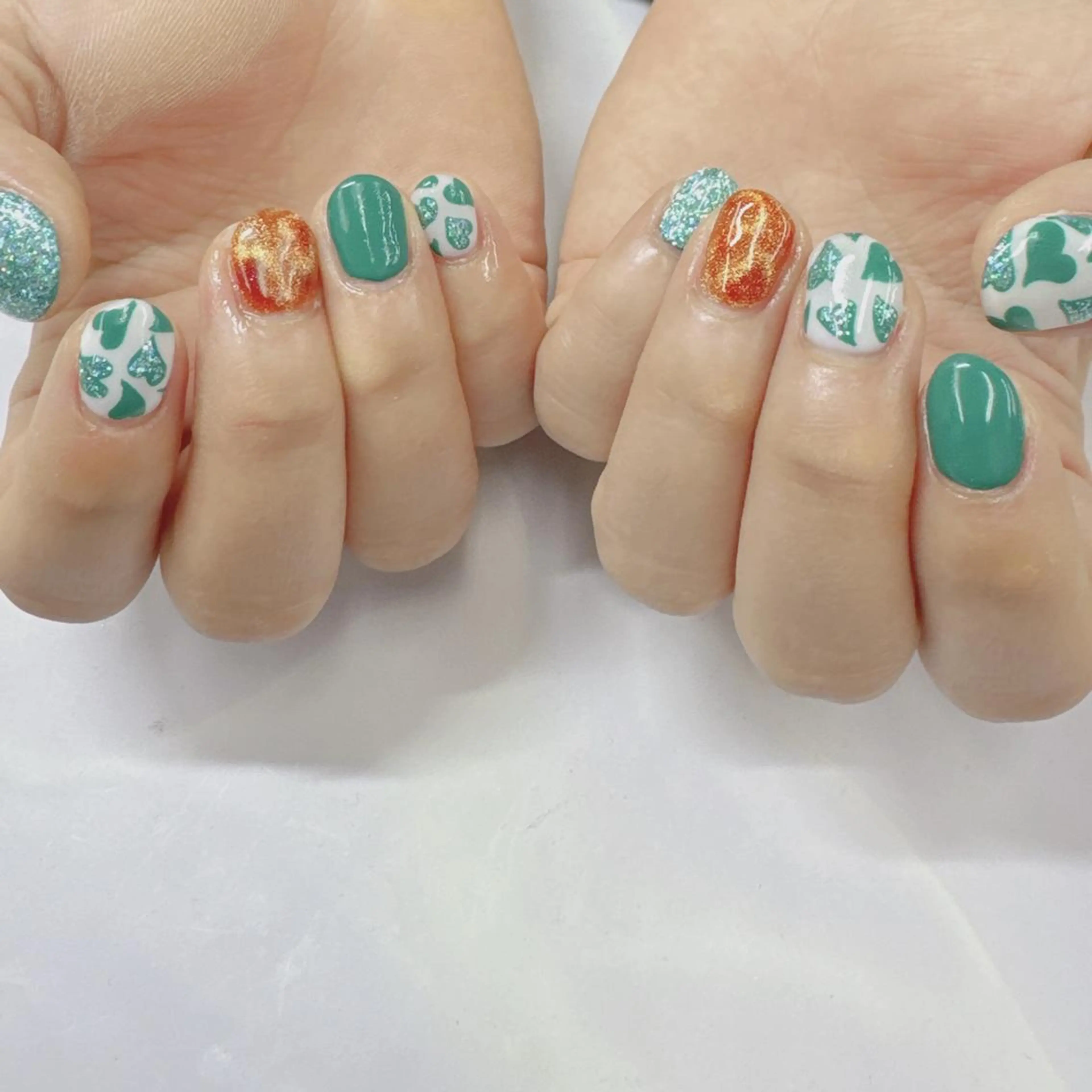 ネイル Nail salon Honey Beeのネイルデザイン