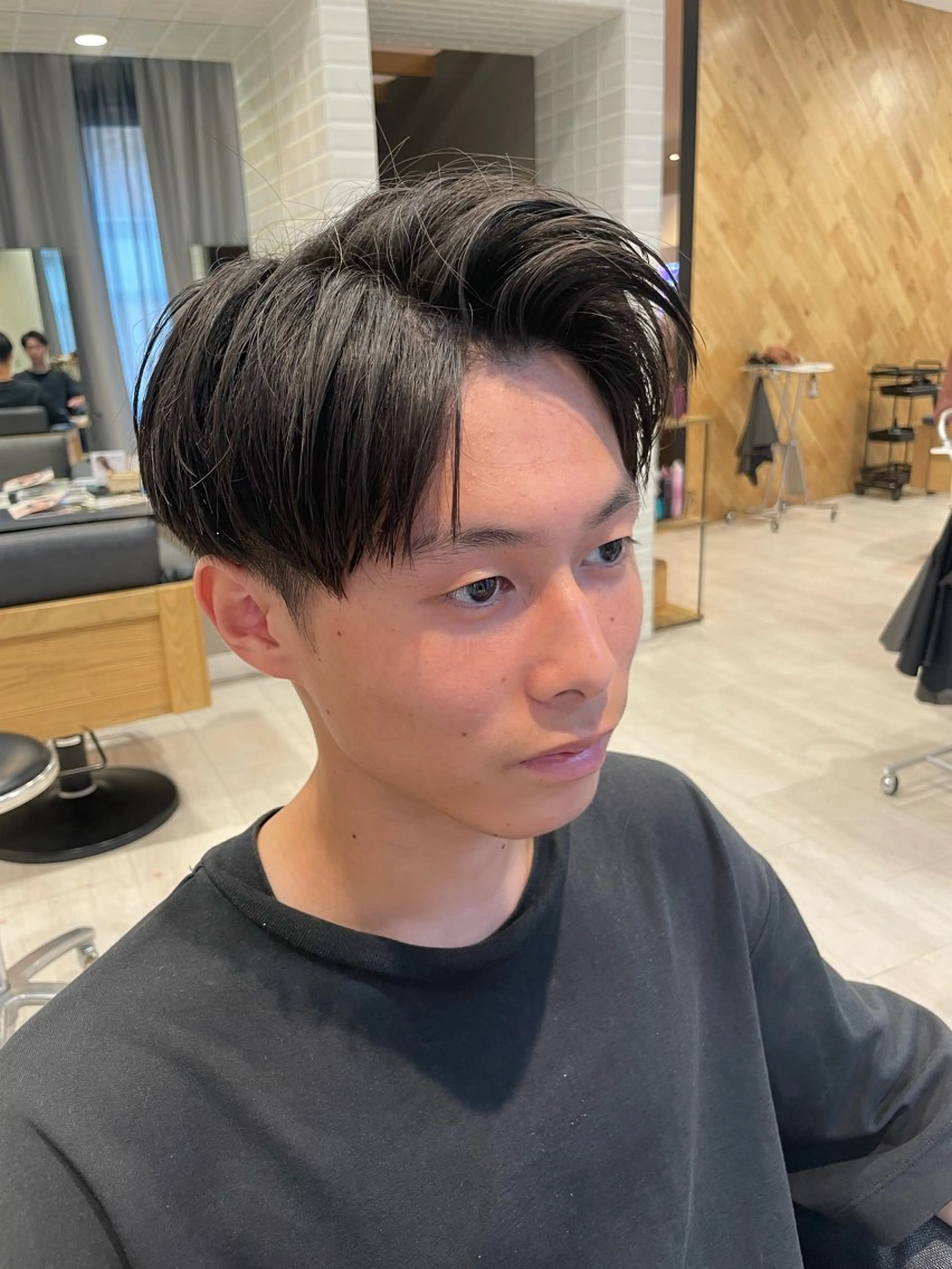 メンズ momone🍒 メンズカットパーマのヘアスタイル