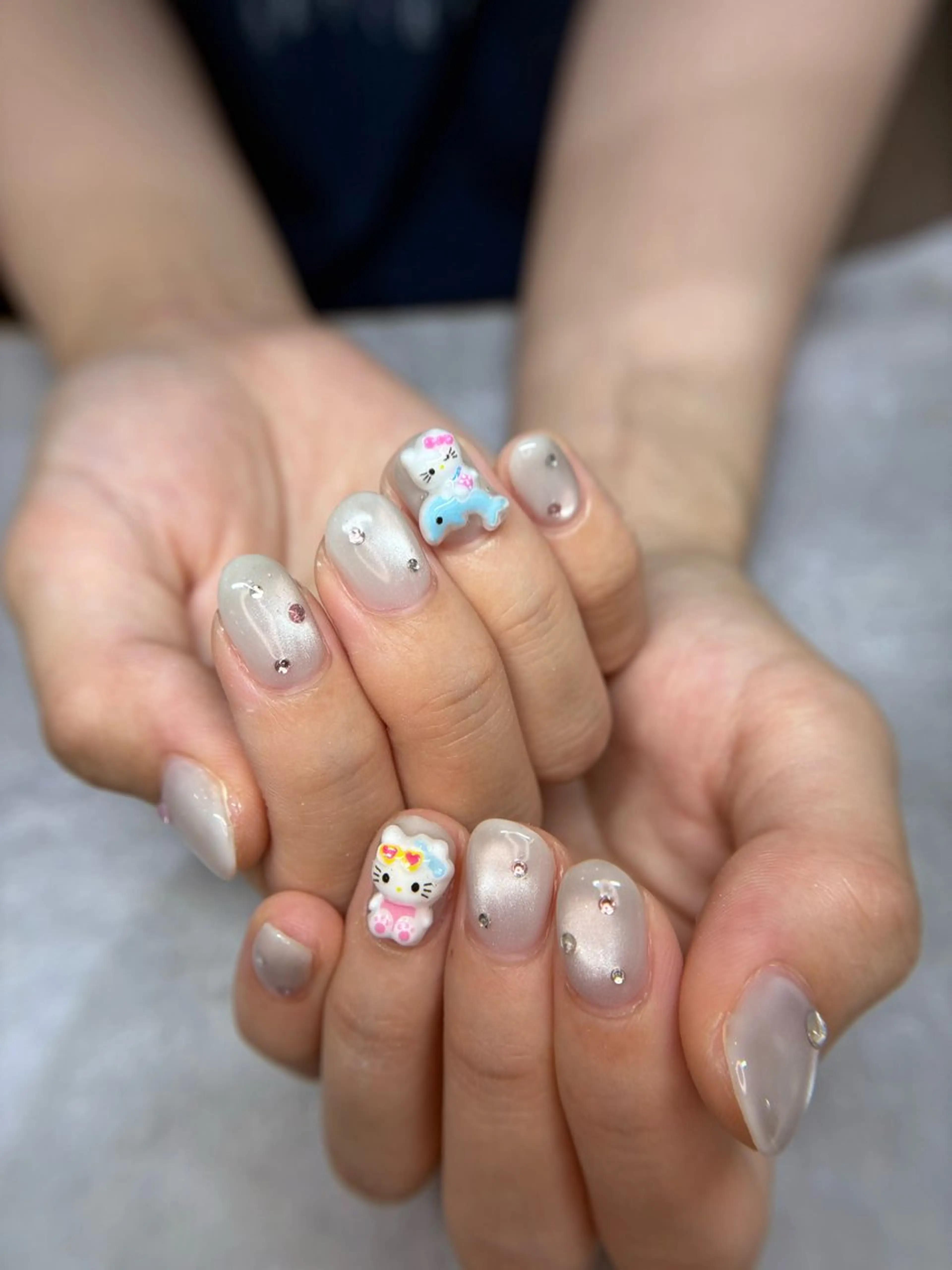 ネイル アンリッシュ新宿店 kousakaのネイルデザイン