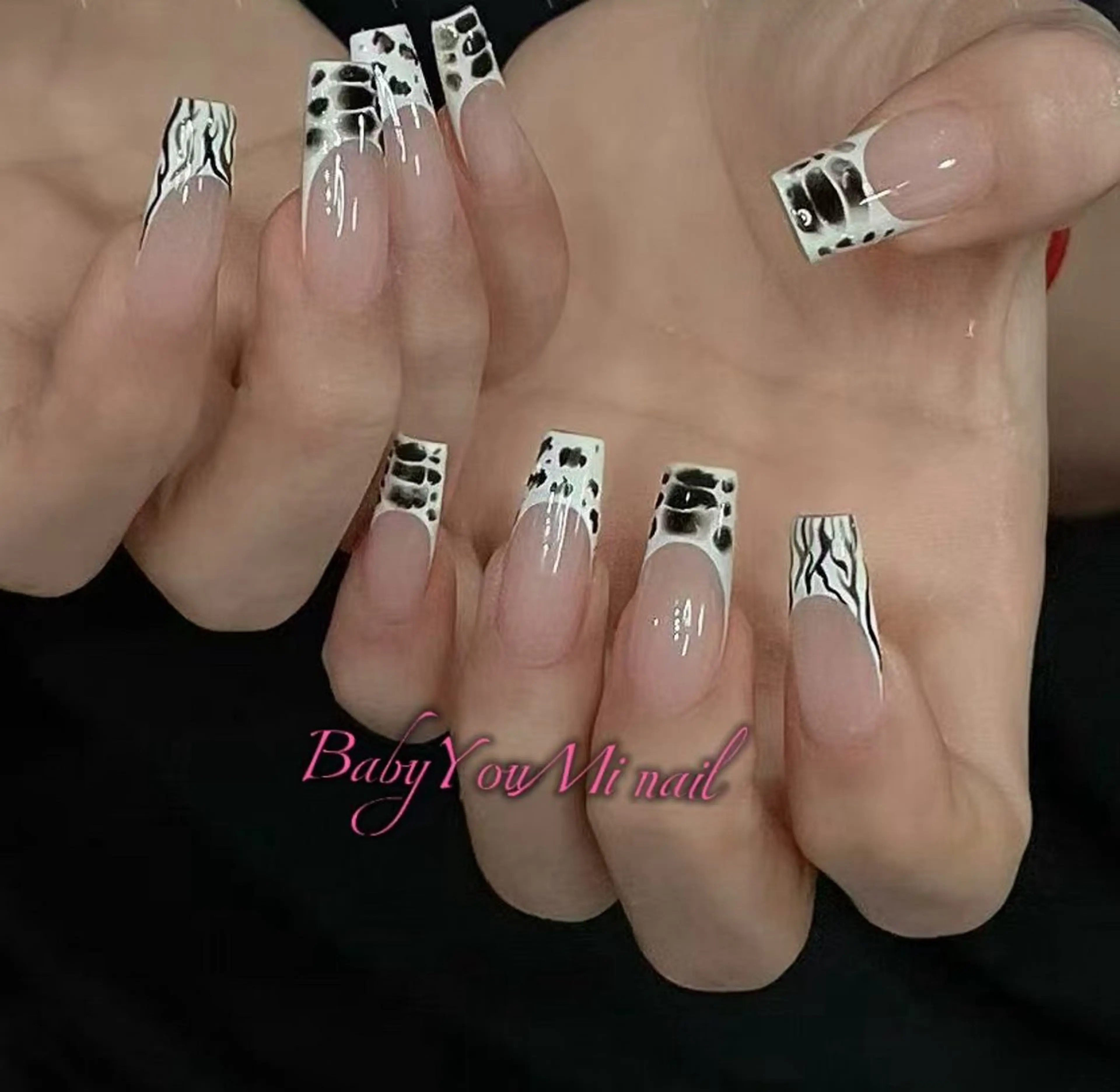 ネイル オーロラネイル フラワーネイル フットネイル フレンチネイル ジェルネイル ハンドネイル 相沢 さやかのネイルデザイン