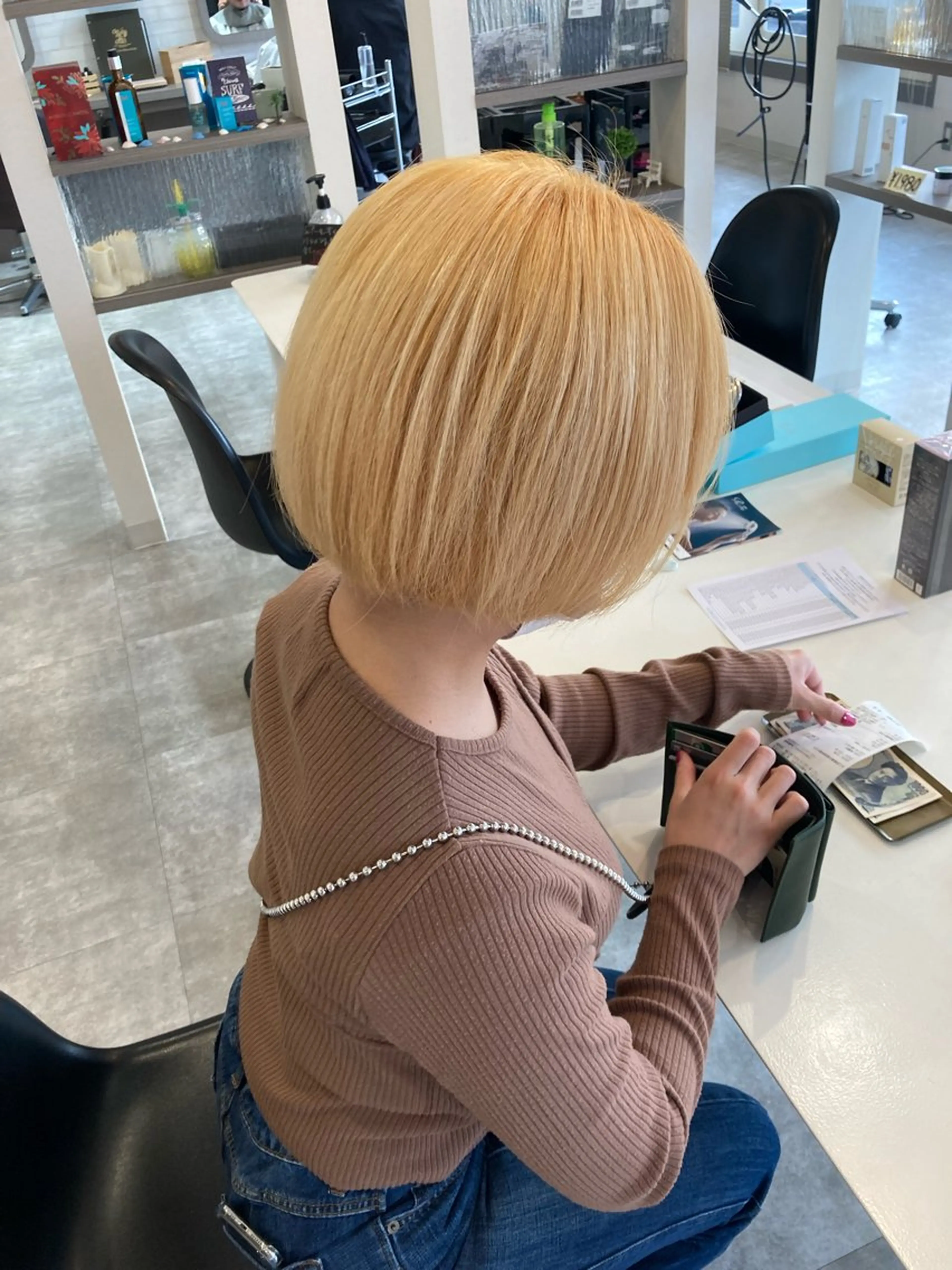 フルブリーチ（オンカラーはプラス¥3300​〜​)の写真