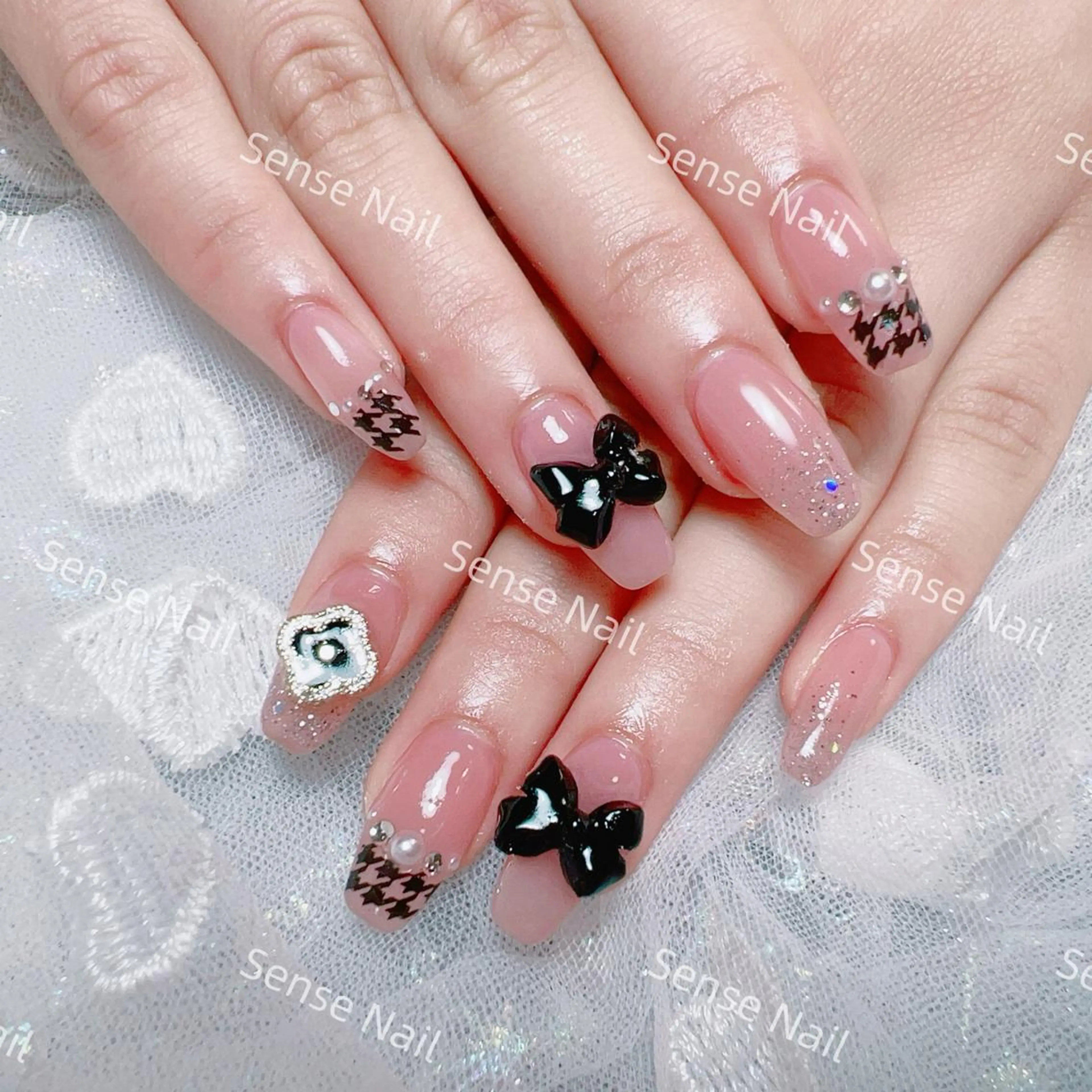 ネイル ハンドネイル ハンドケア Yukiko 🌙のネイルデザイン