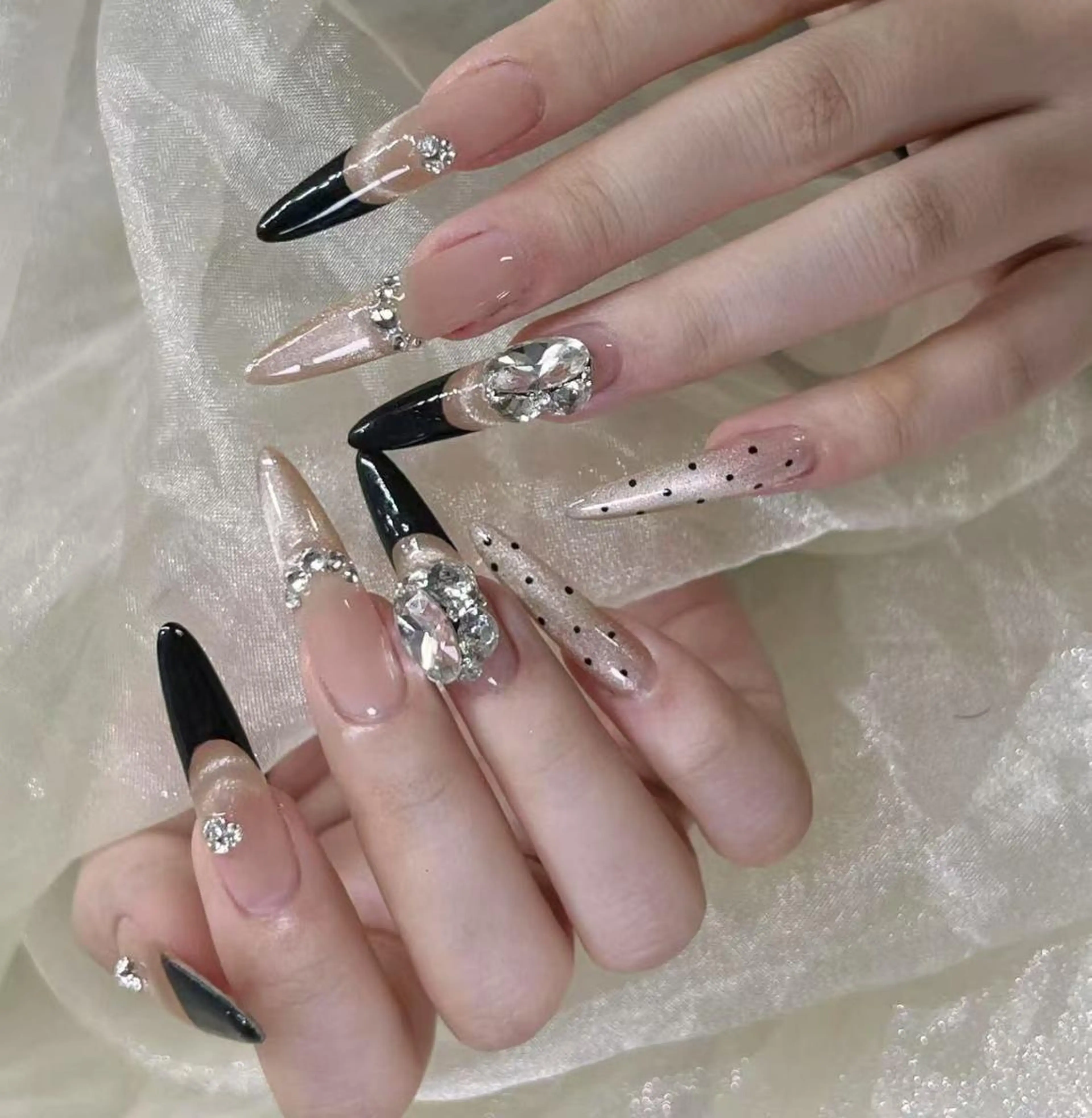 ネイル 💫 Tsuki_Nailのネイルデザイン