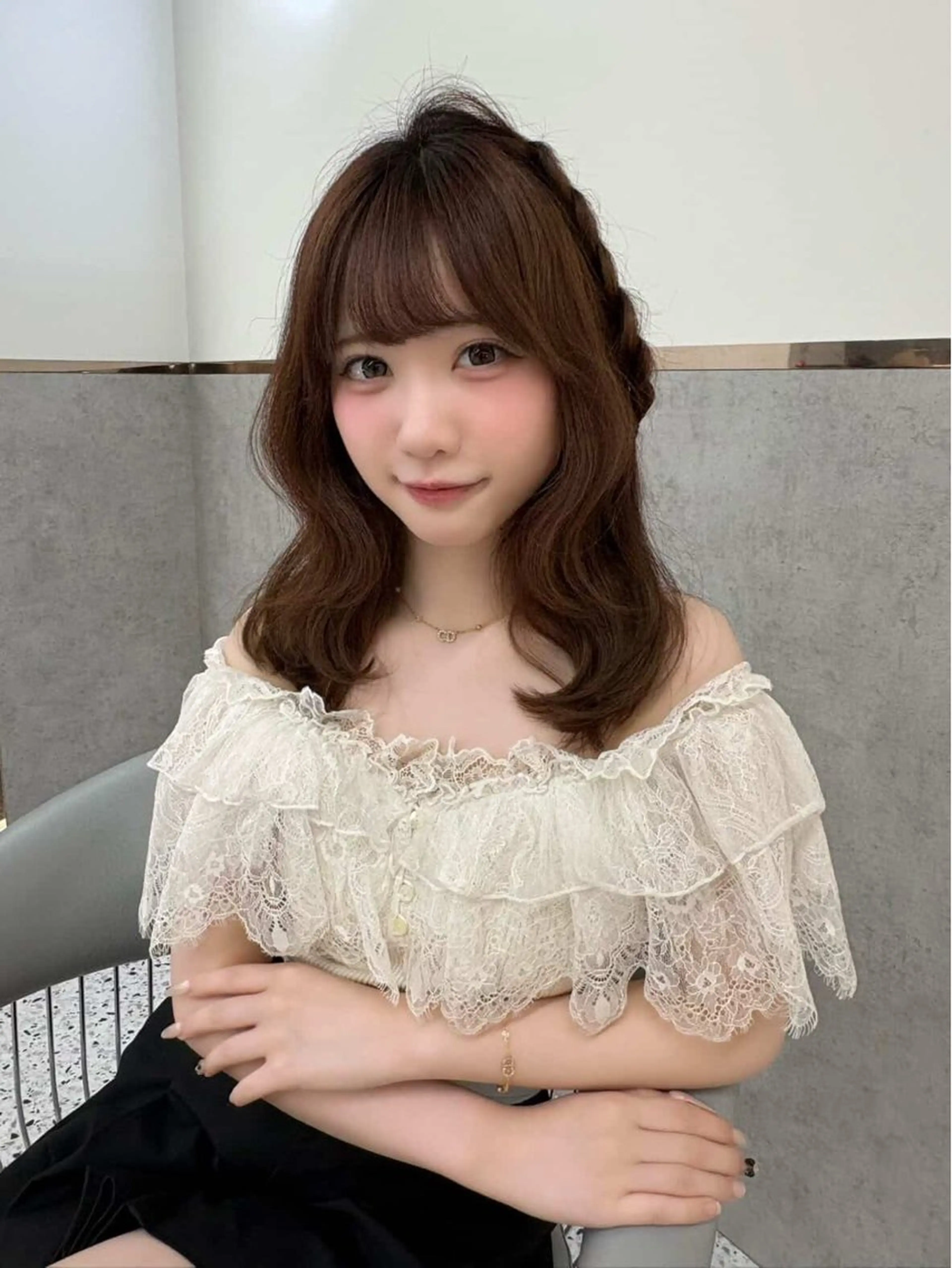 ミディアム カラー カット ヘアカラー トリートメント yui🎀ブリーチ なしベージュ／博多のヘアスタイル