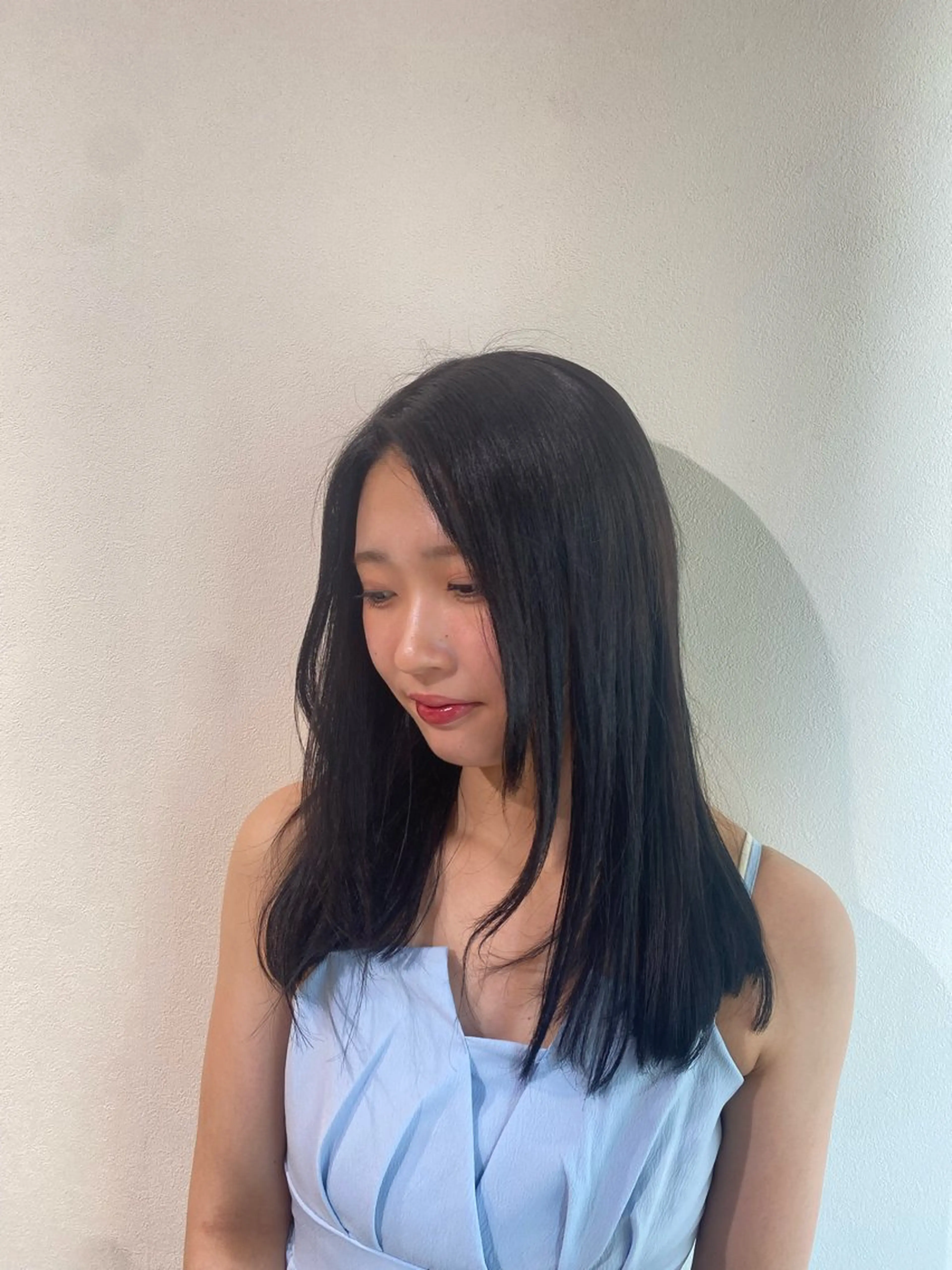 セミロング カラー アレンジ/カラー/ カット/ココミ🧚のヘアスタイル