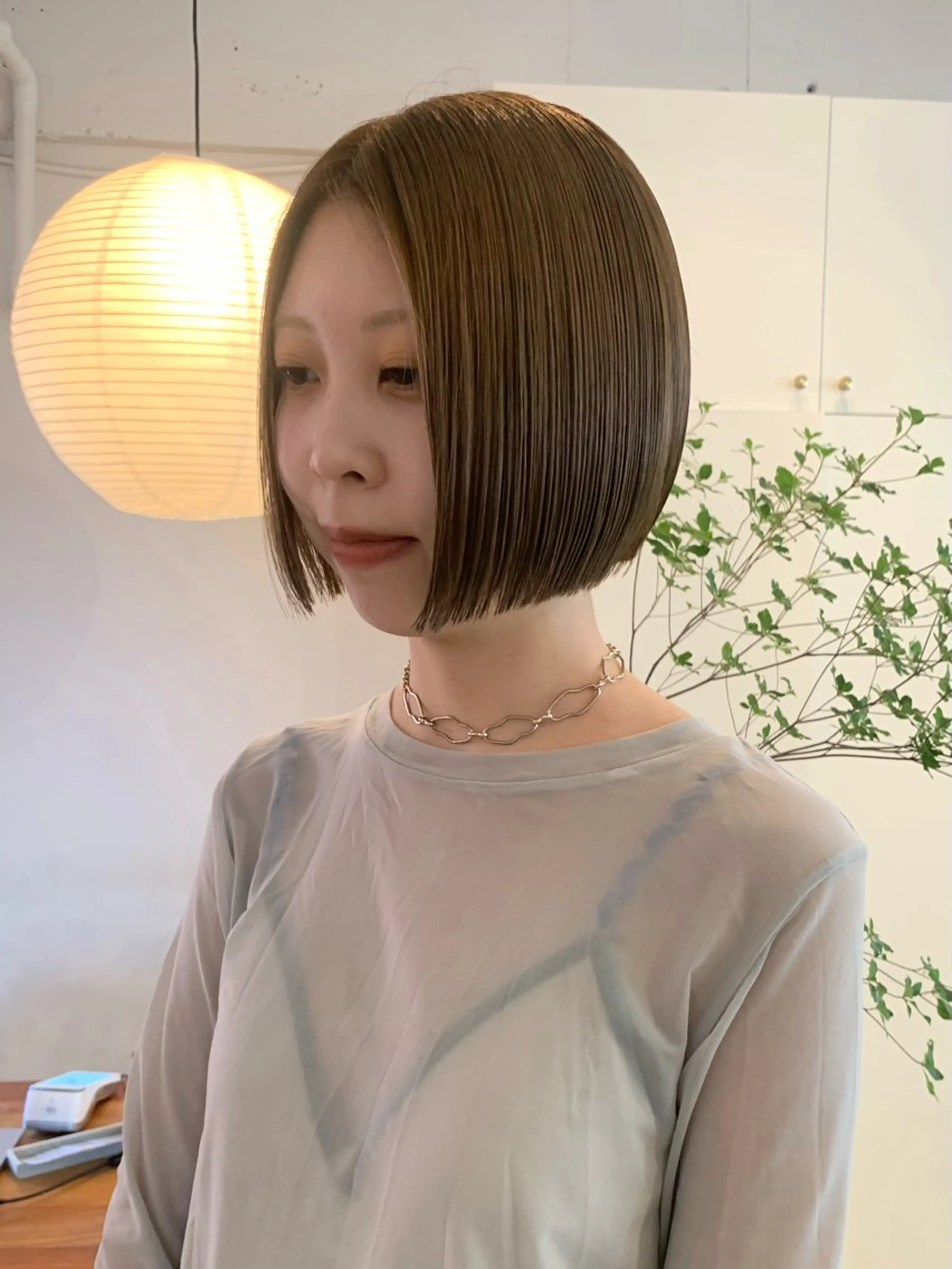 ショート カラー ベージュカラー 透明感カラー オリーブベージュ ボブ 髪質改善 カット ヘアカラー トリートメント 落合希 Olivebeigeのヘアスタイル