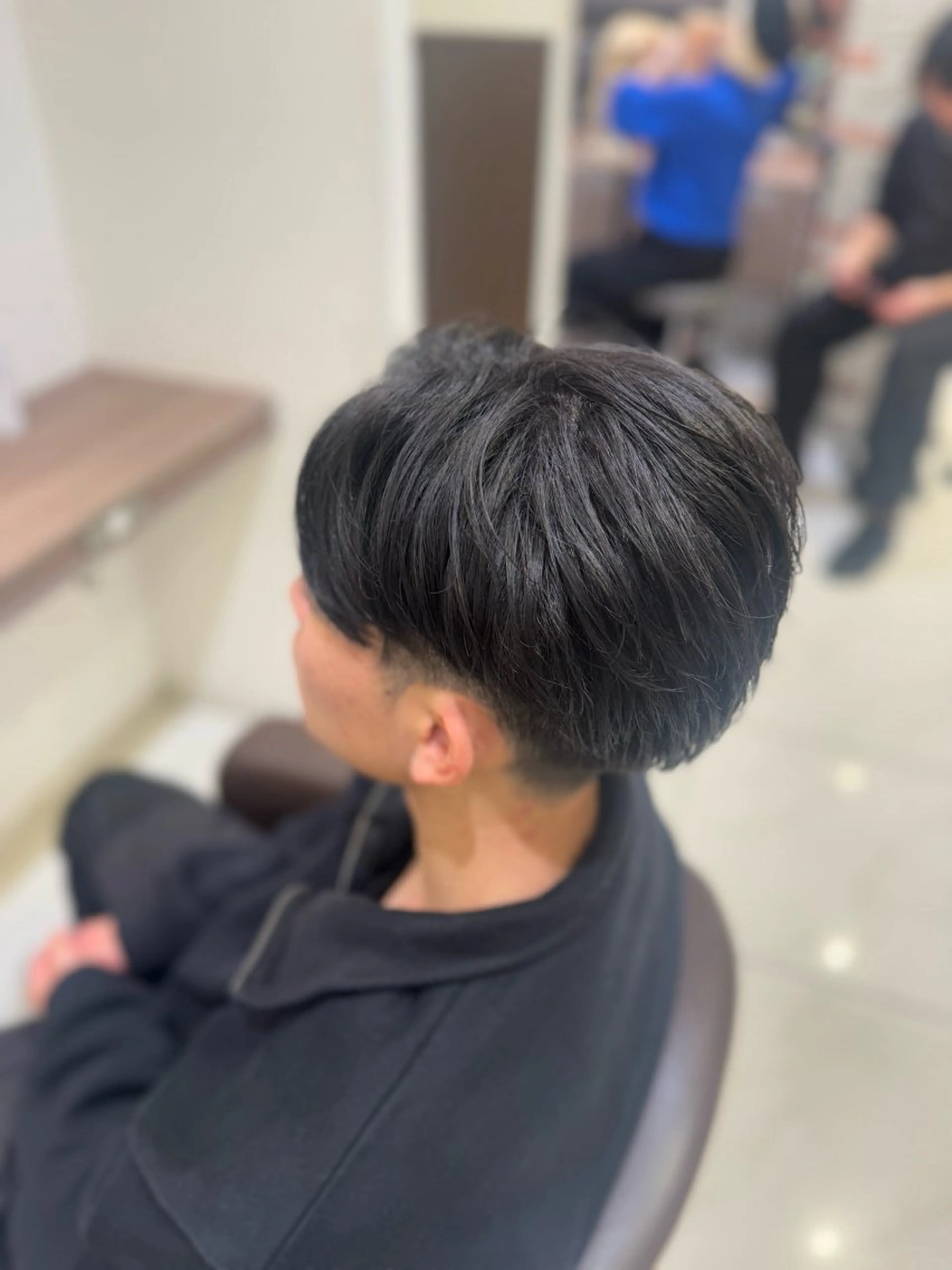 ショート メンズ センターパート 刈り上げ 🕯コバ/レイヤー/ 美髪縮毛🕯のヘアスタイル