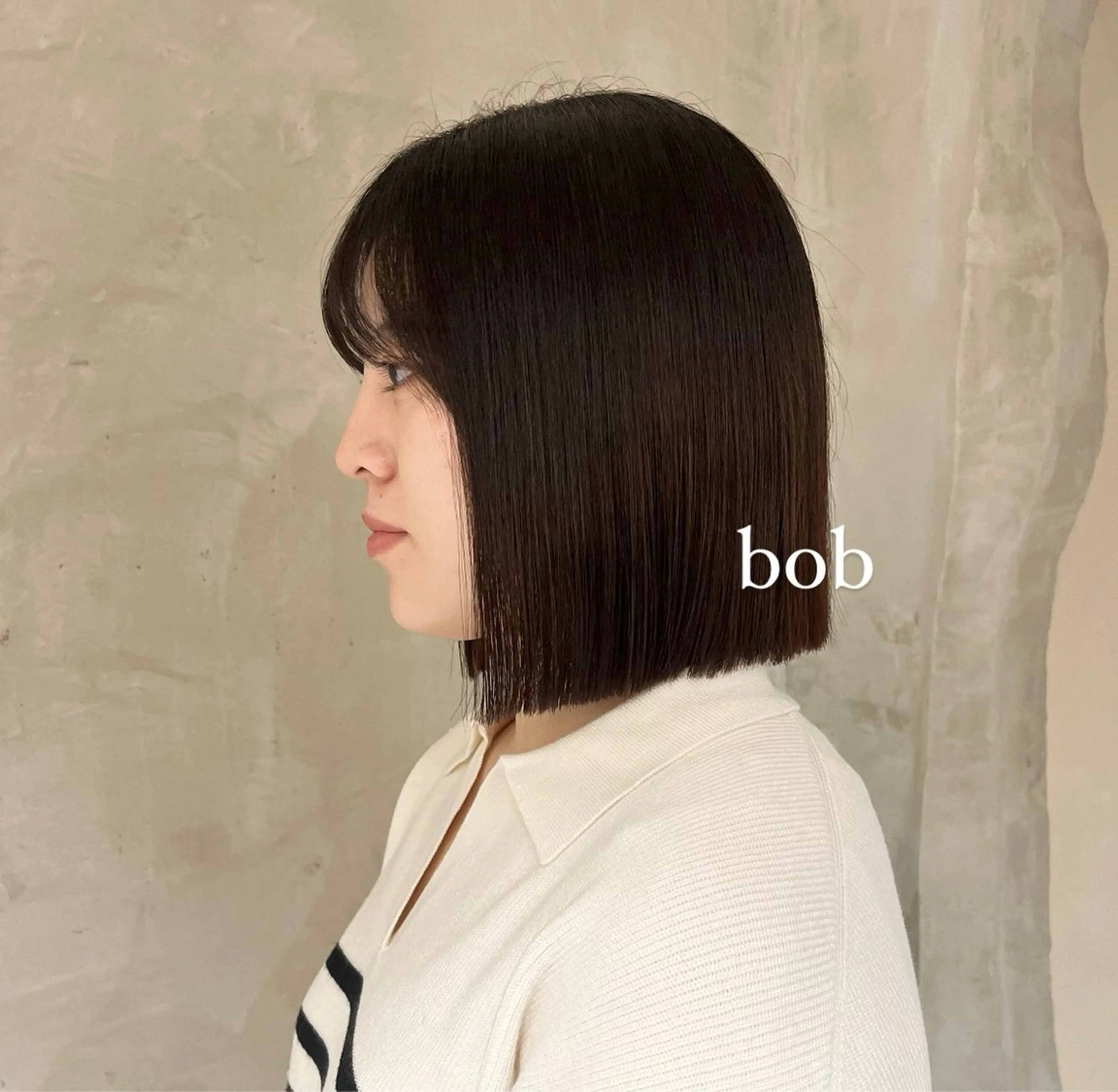 ミディアム 切りっぱなしボブ ボブ カット ヘアカラー トリートメント 切りっぱなしボブ/ 艶カラー/綾莉のヘアスタイル