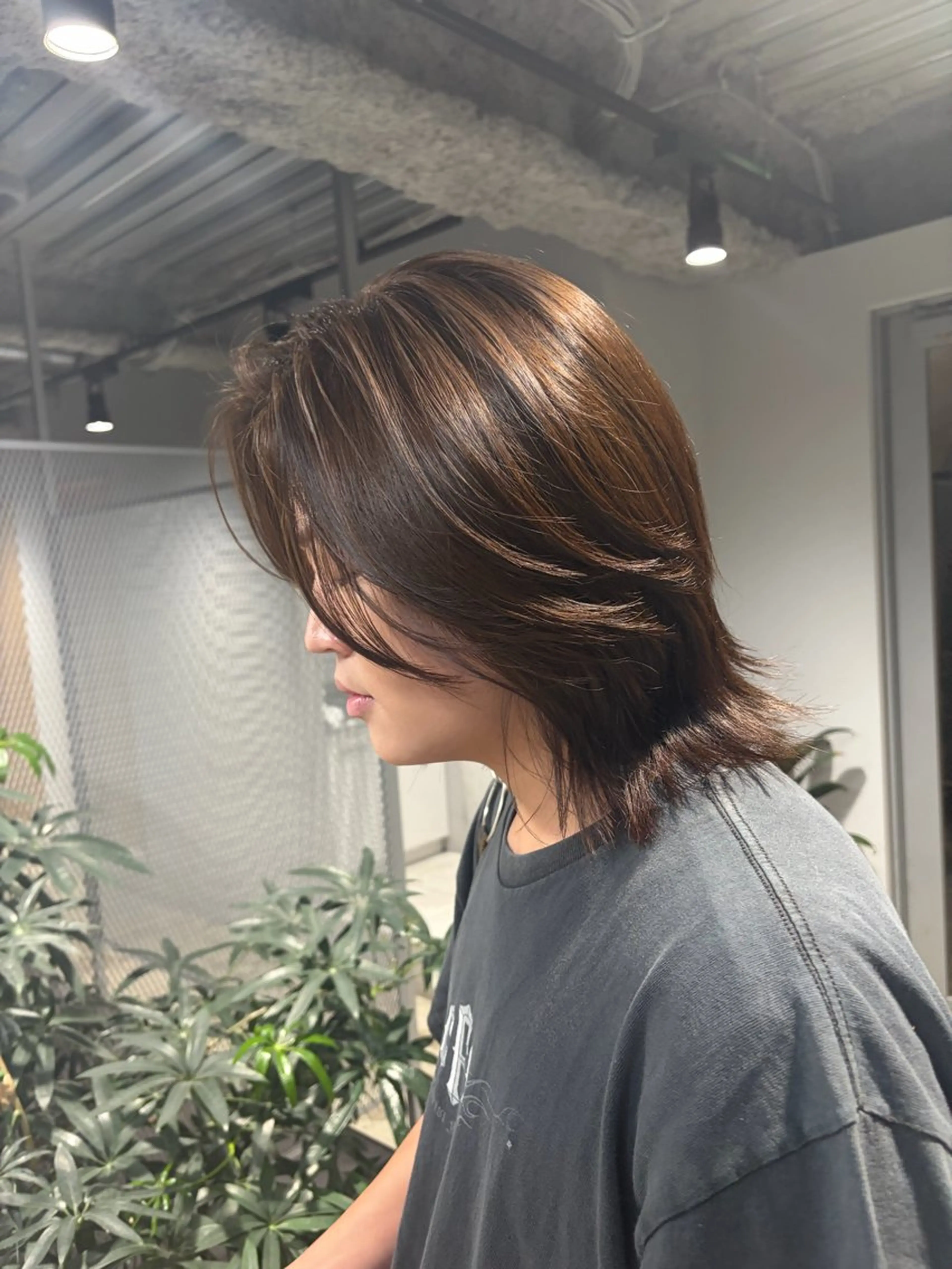 ミディアム カラー メンズ ヘアカラー ナチュラルカラー ブリーチなし　あんりのヘアスタイル