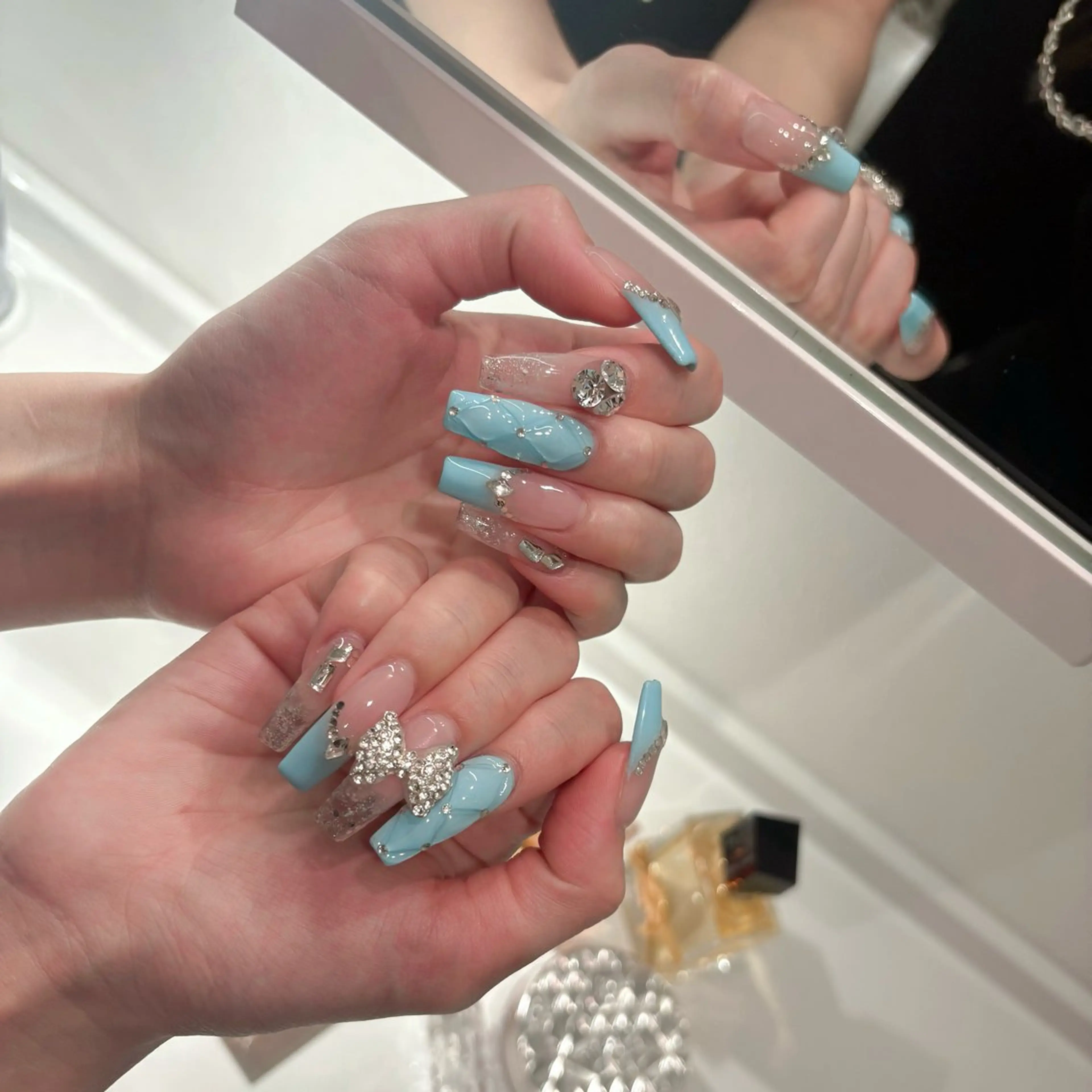 ネイル ハンドネイル IROHA Nail 矢掛萌子のネイルデザイン