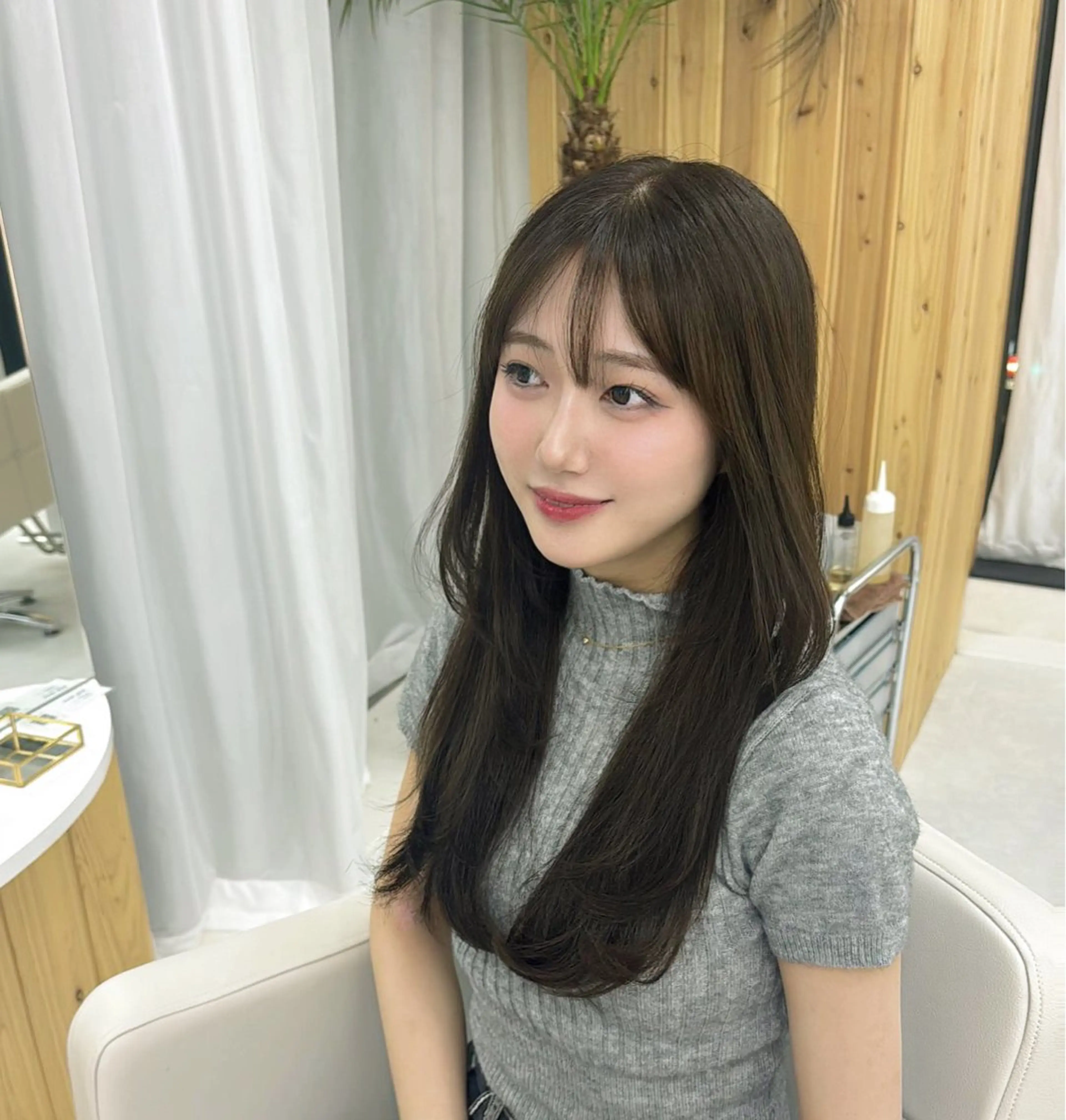 ロング 大場 賀句のヘアスタイル