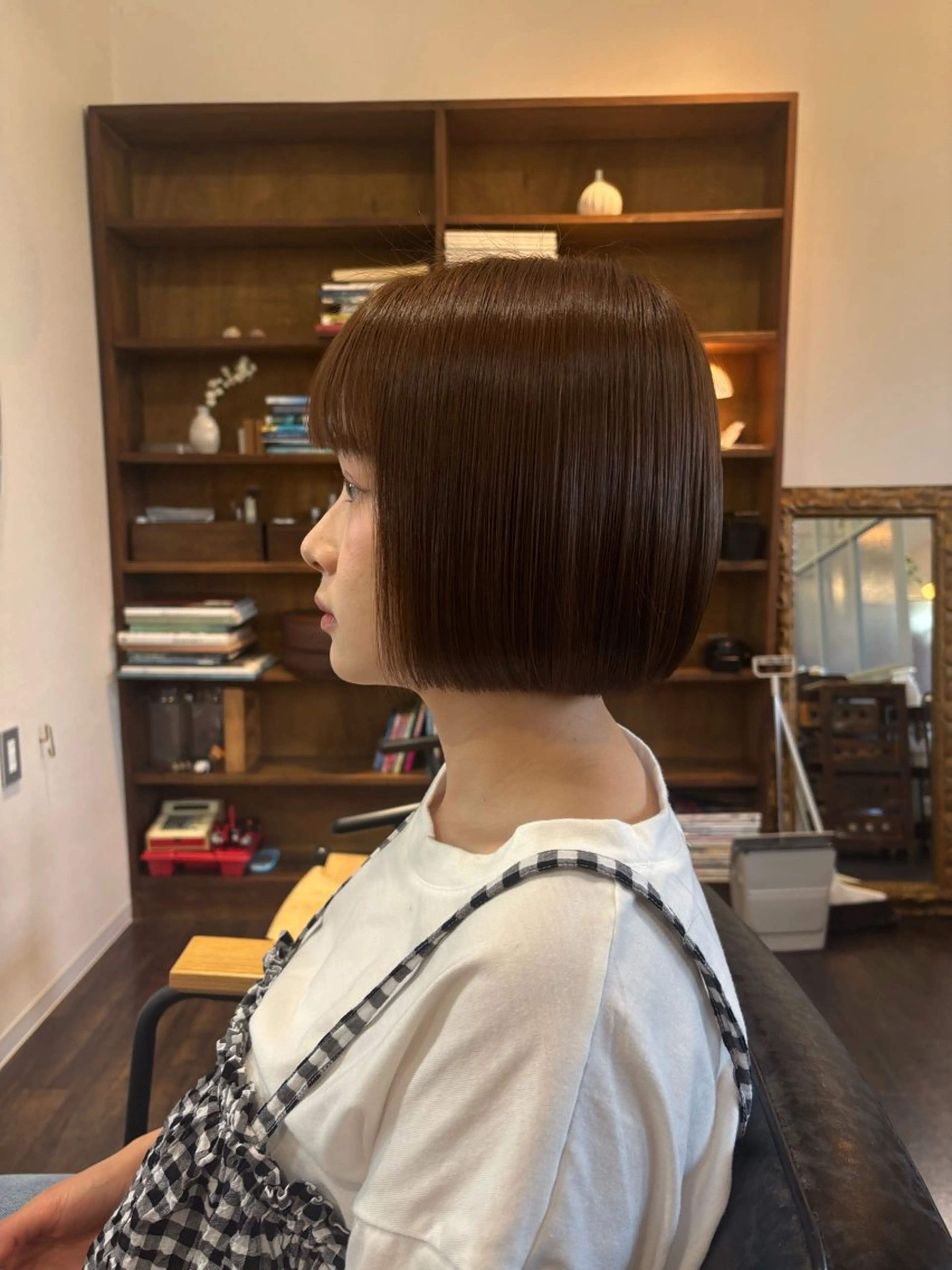 ショート カット 三國 栞音のヘアスタイル