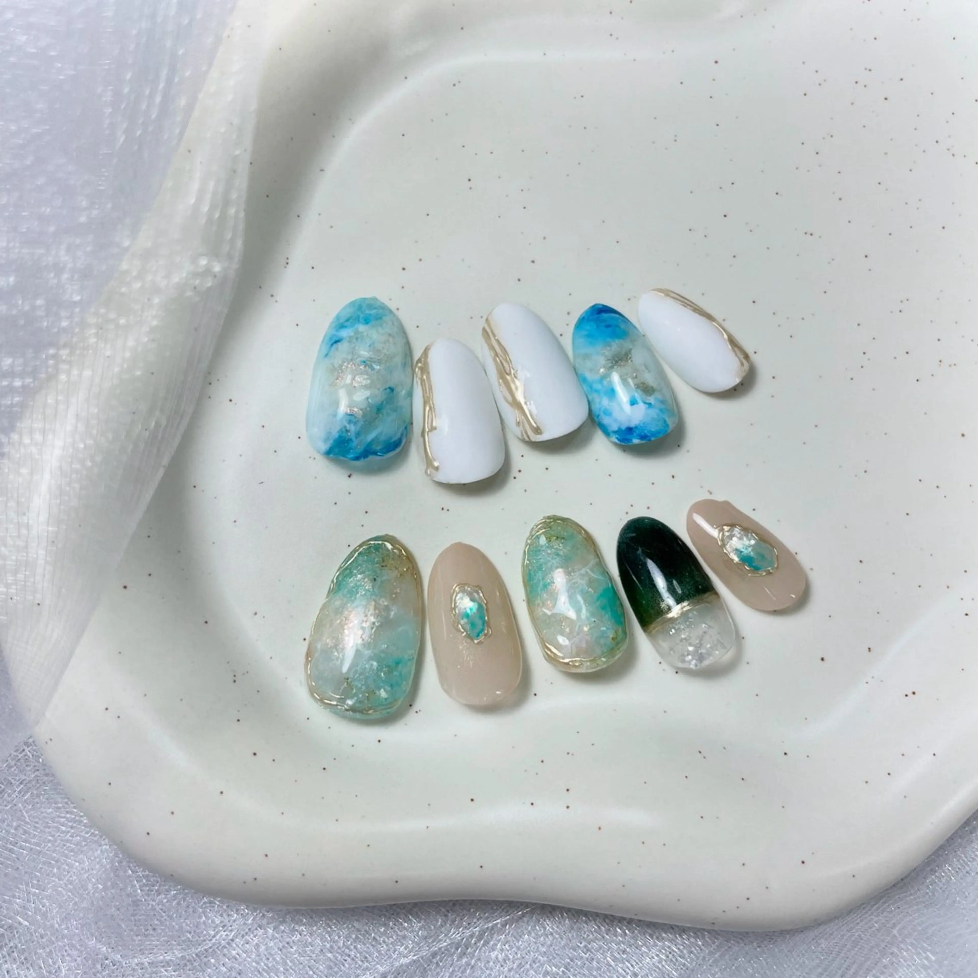 ネイル ハンドネイル Aile miyuutadaのネイルデザイン