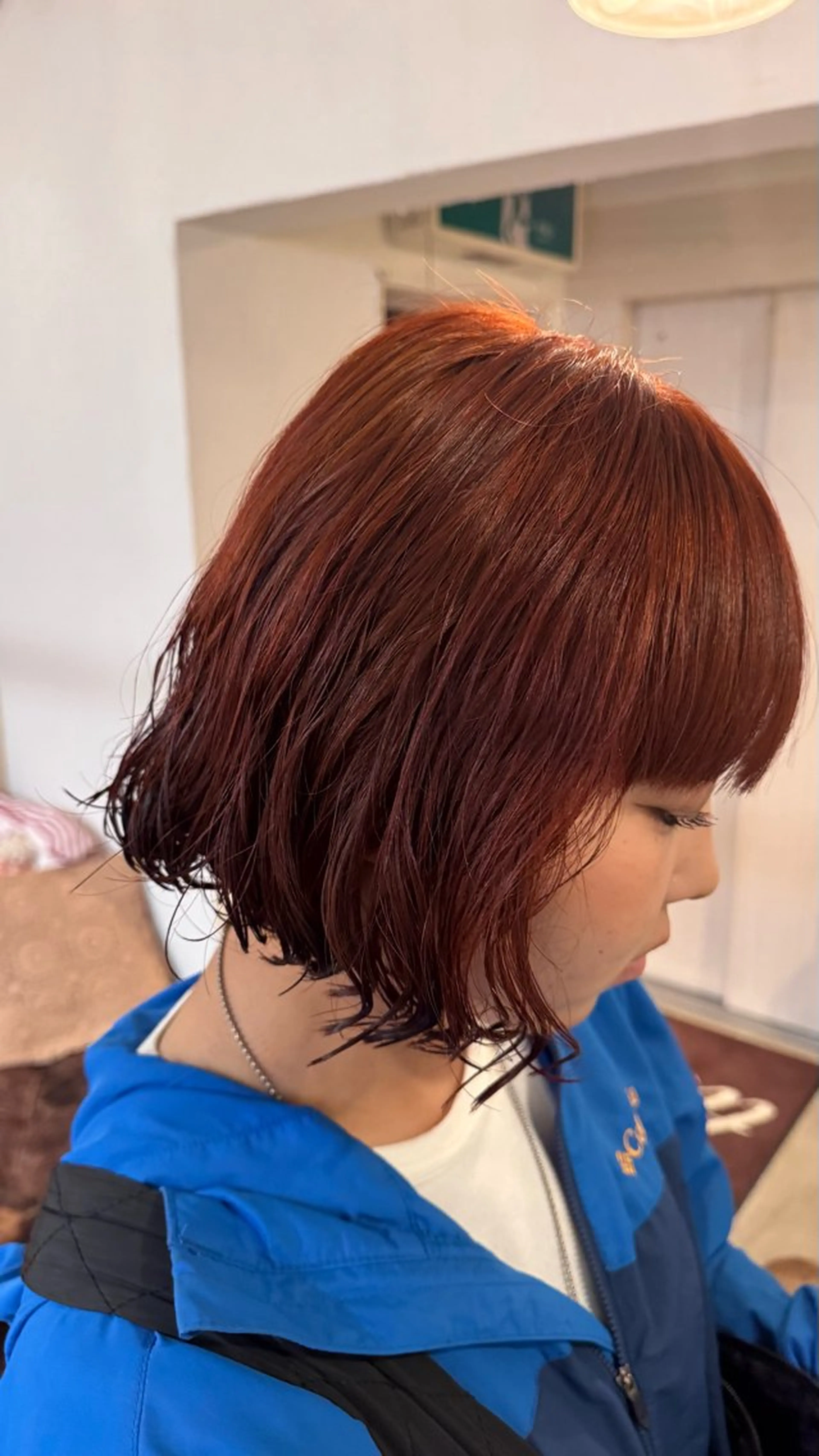 カラー ブリーチ ブリーチなしカラー オレンジ ヘアカラー トリートメント 菰田 愛輝のヘアスタイル