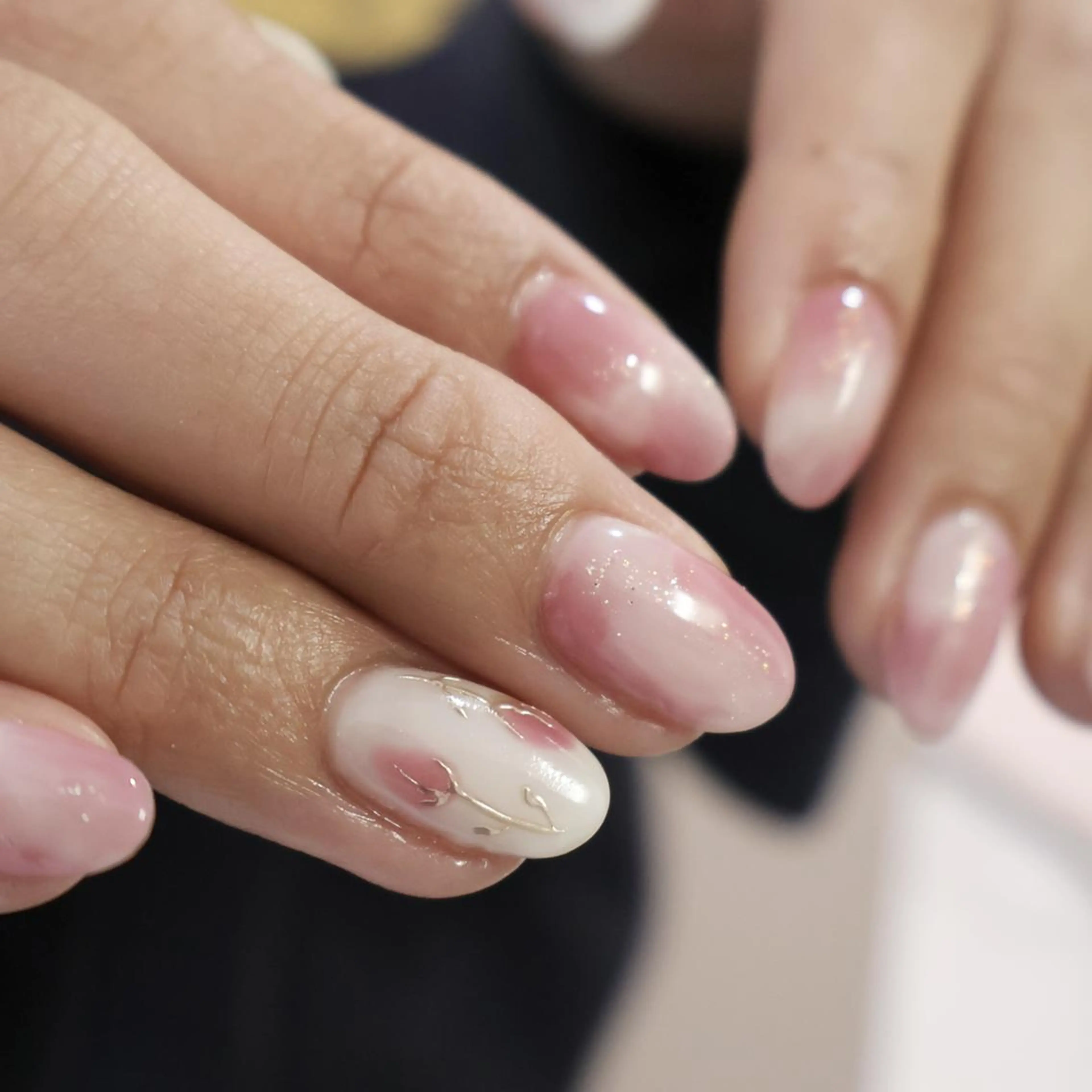 ネイル tulle【チュール 】HIKARIのネイルデザイン