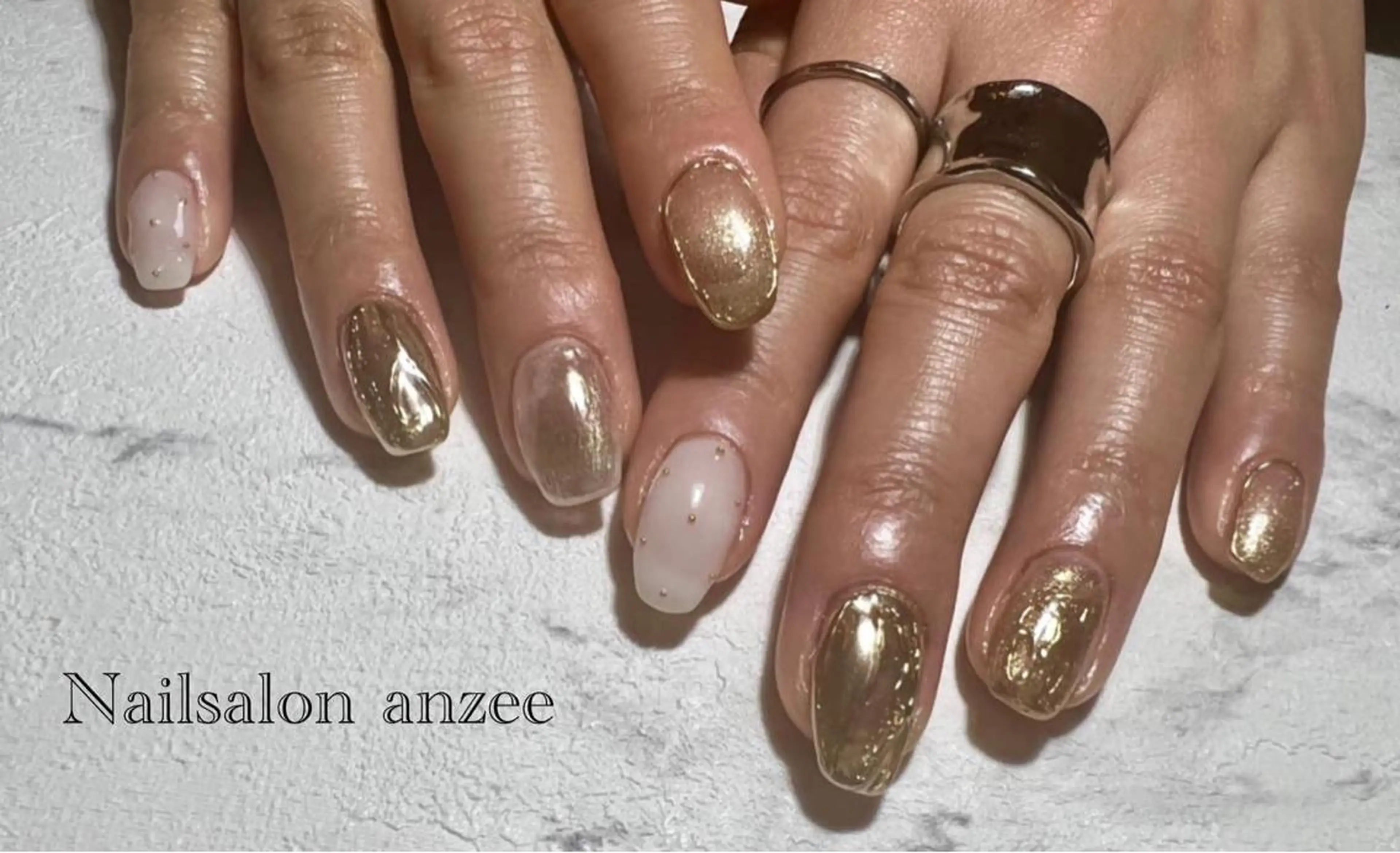 ミディアム ネイル sp anzeeのネイルデザイン