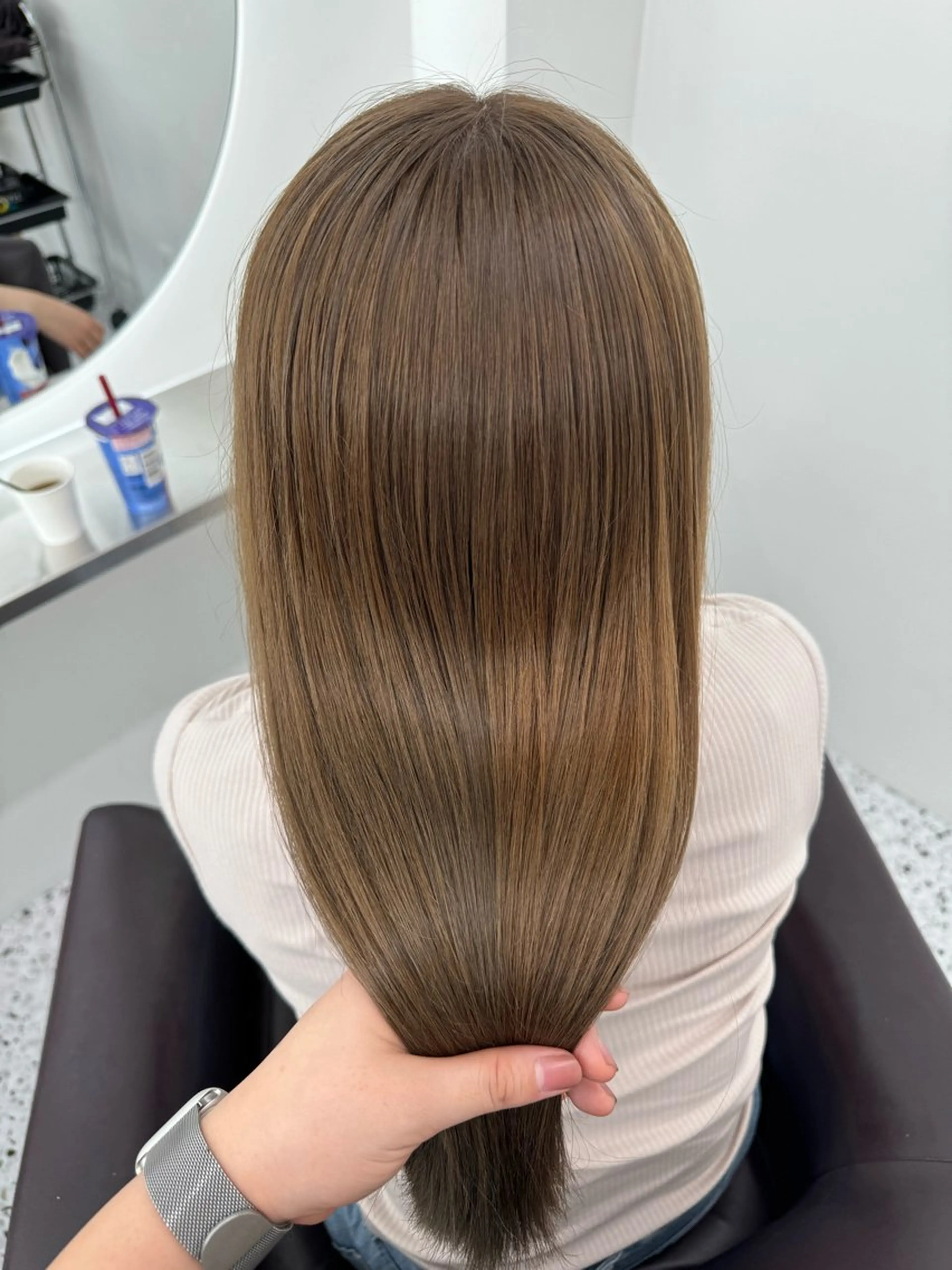 ロング カラー ベージュカラー ブリーチ ベージュ透明感カラー 🫧AYUMI🫧のヘアスタイル