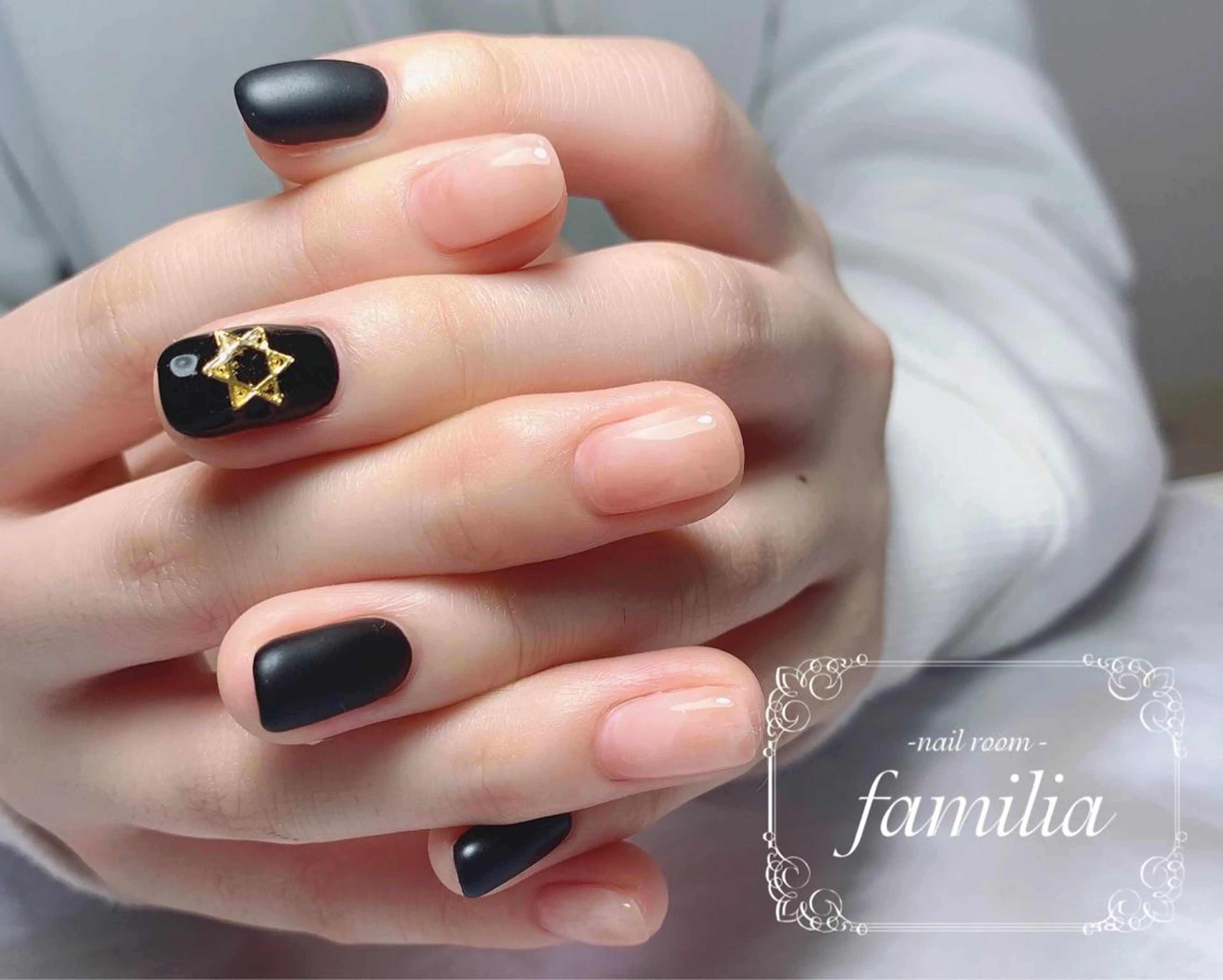 ネイル ハンドネイル -nailroom- familiaのネイルデザイン