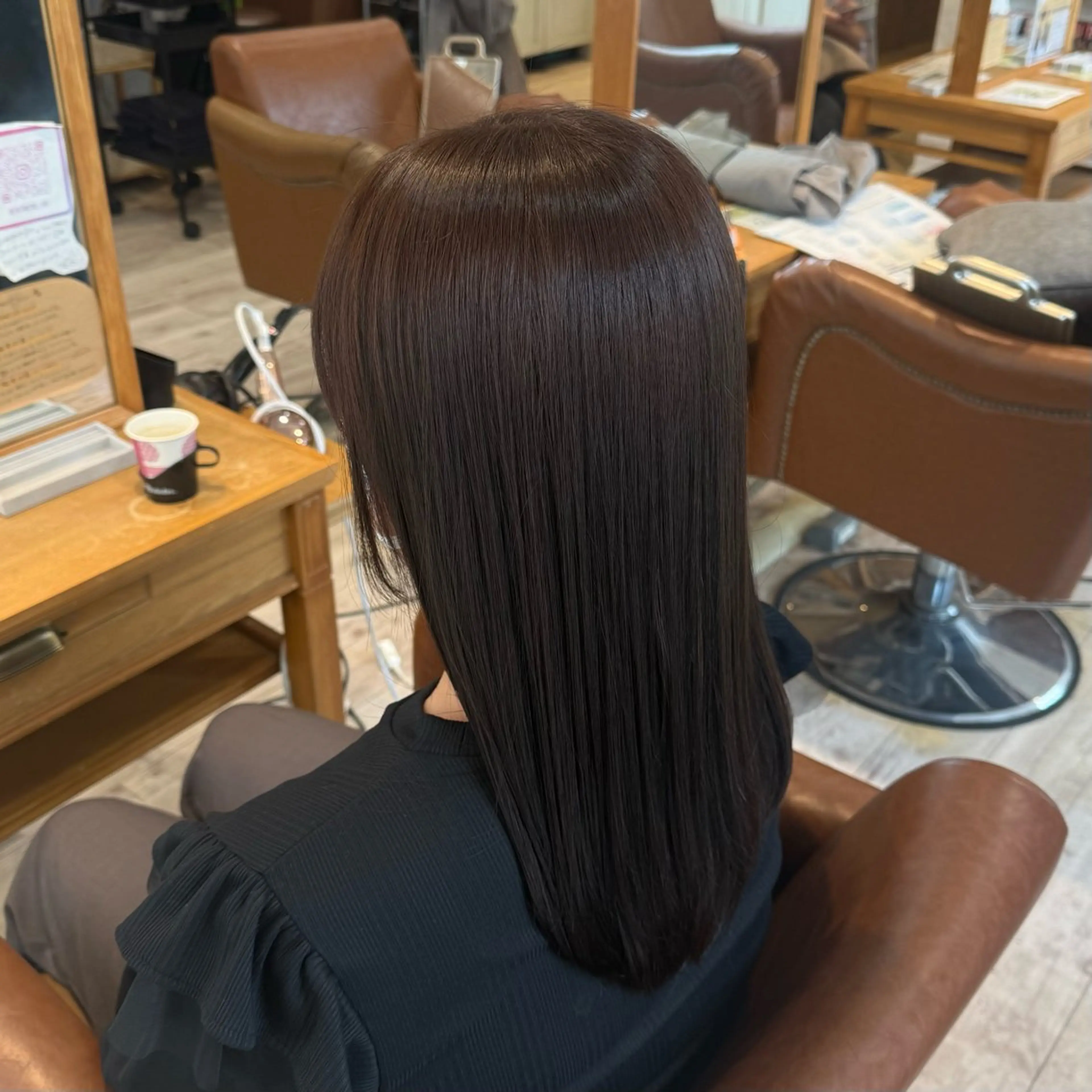 ロング 加藤 美佳のヘアスタイル