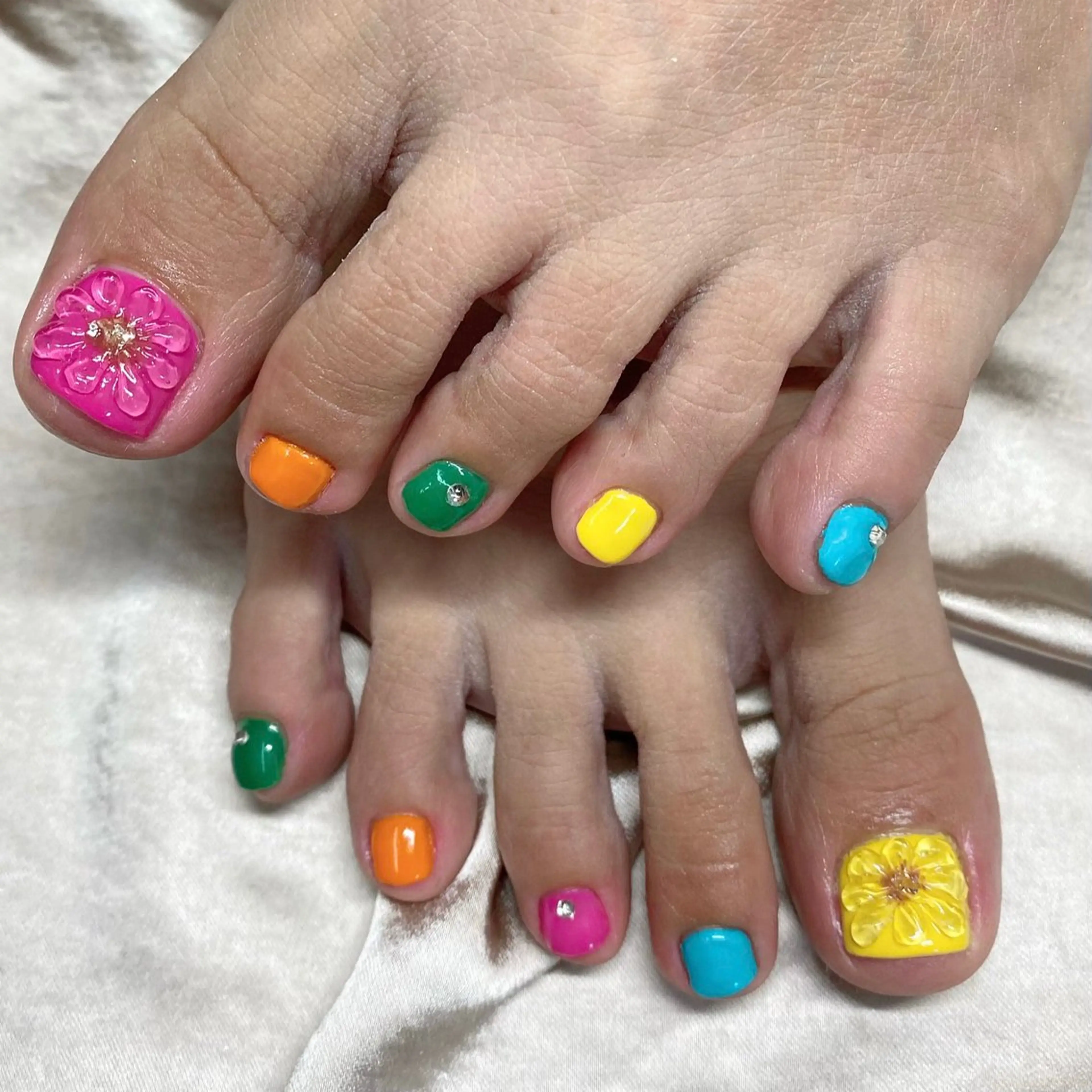 ネイル フットネイル ゆぴねいる yupinailのネイルデザイン