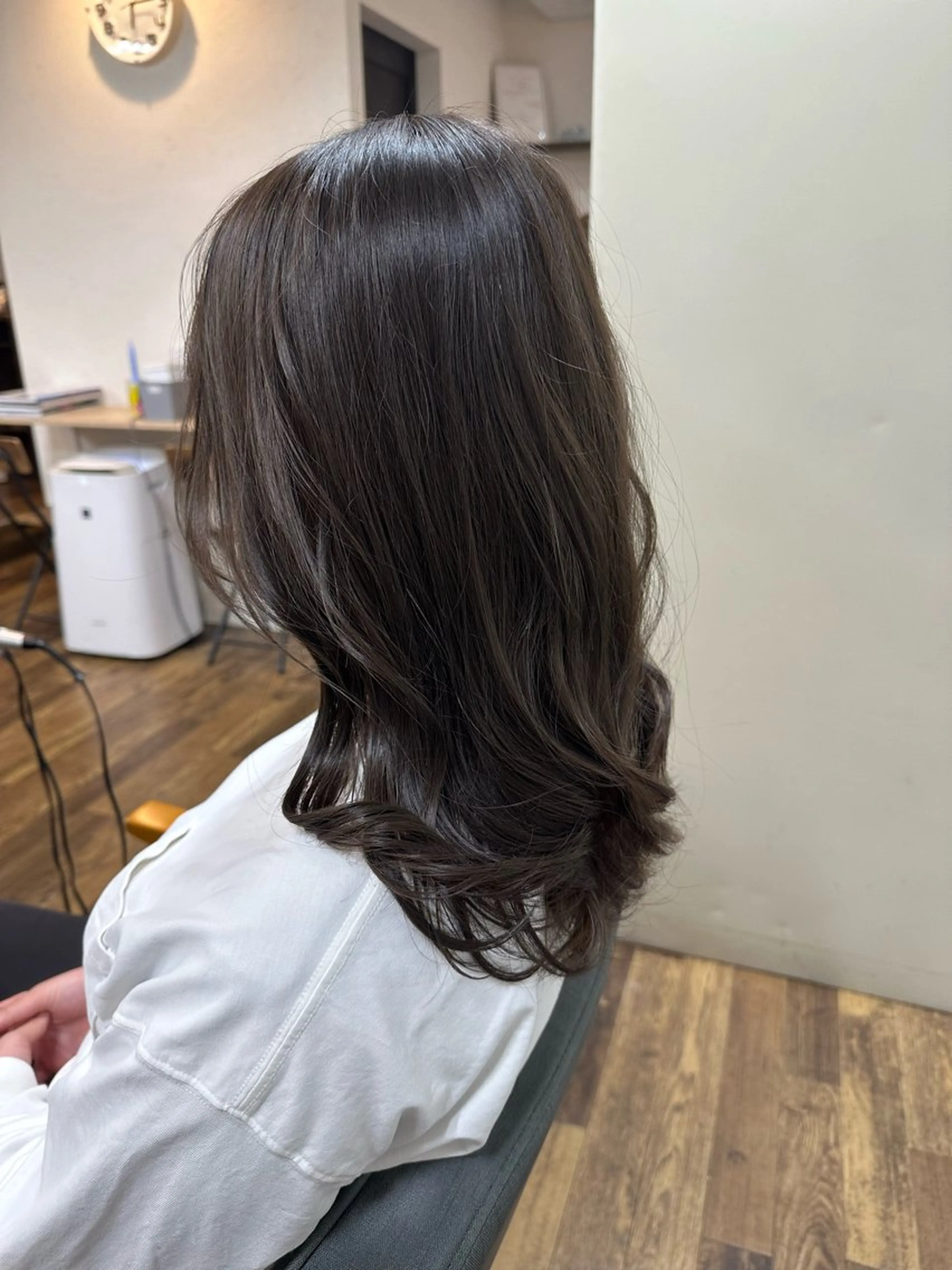 【エリア最安】12時~16時限定🩷🩵フルカラー(白髪染め可)+カットの写真