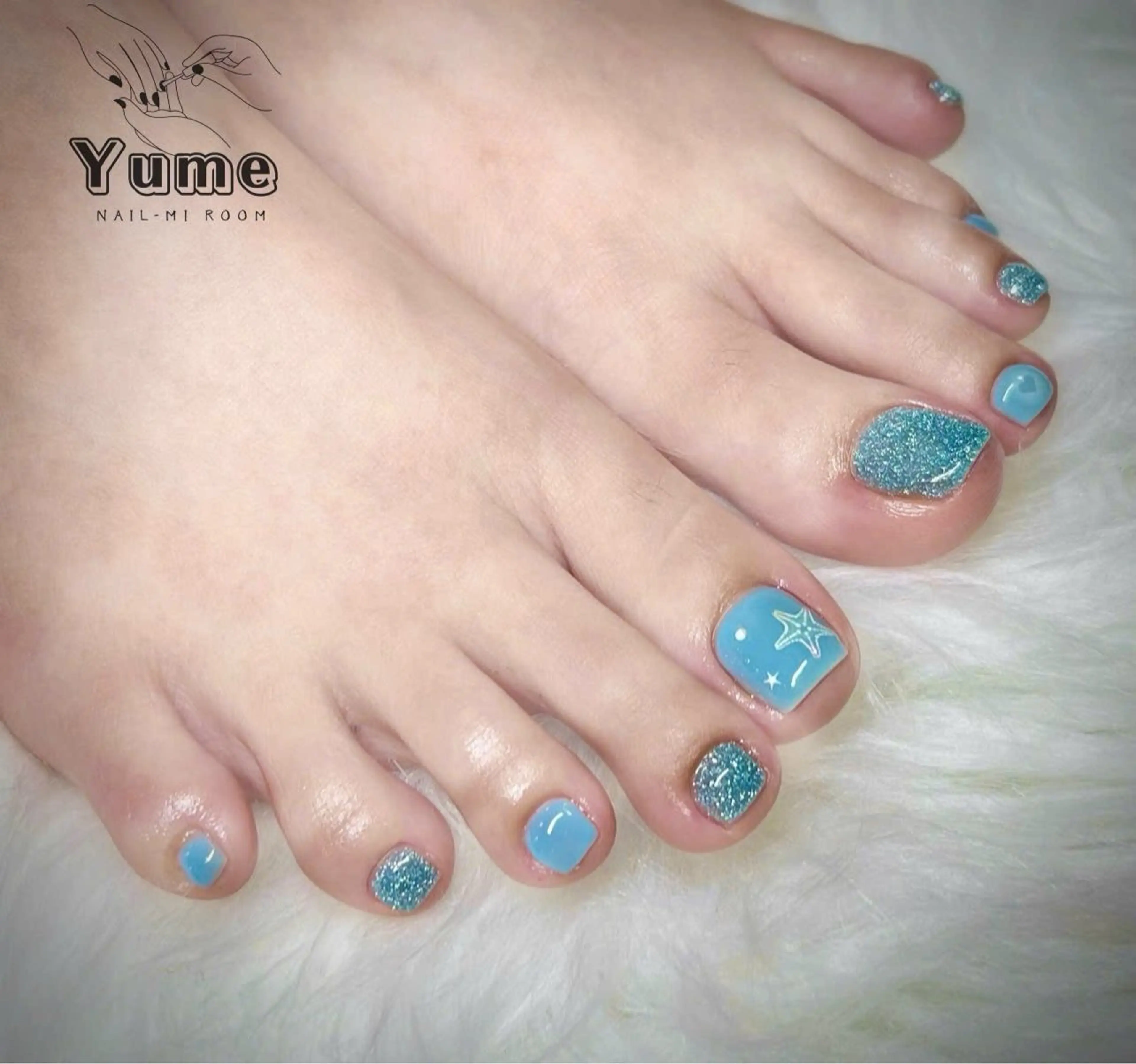 ミディアム ヒエン NAILのネイルデザイン