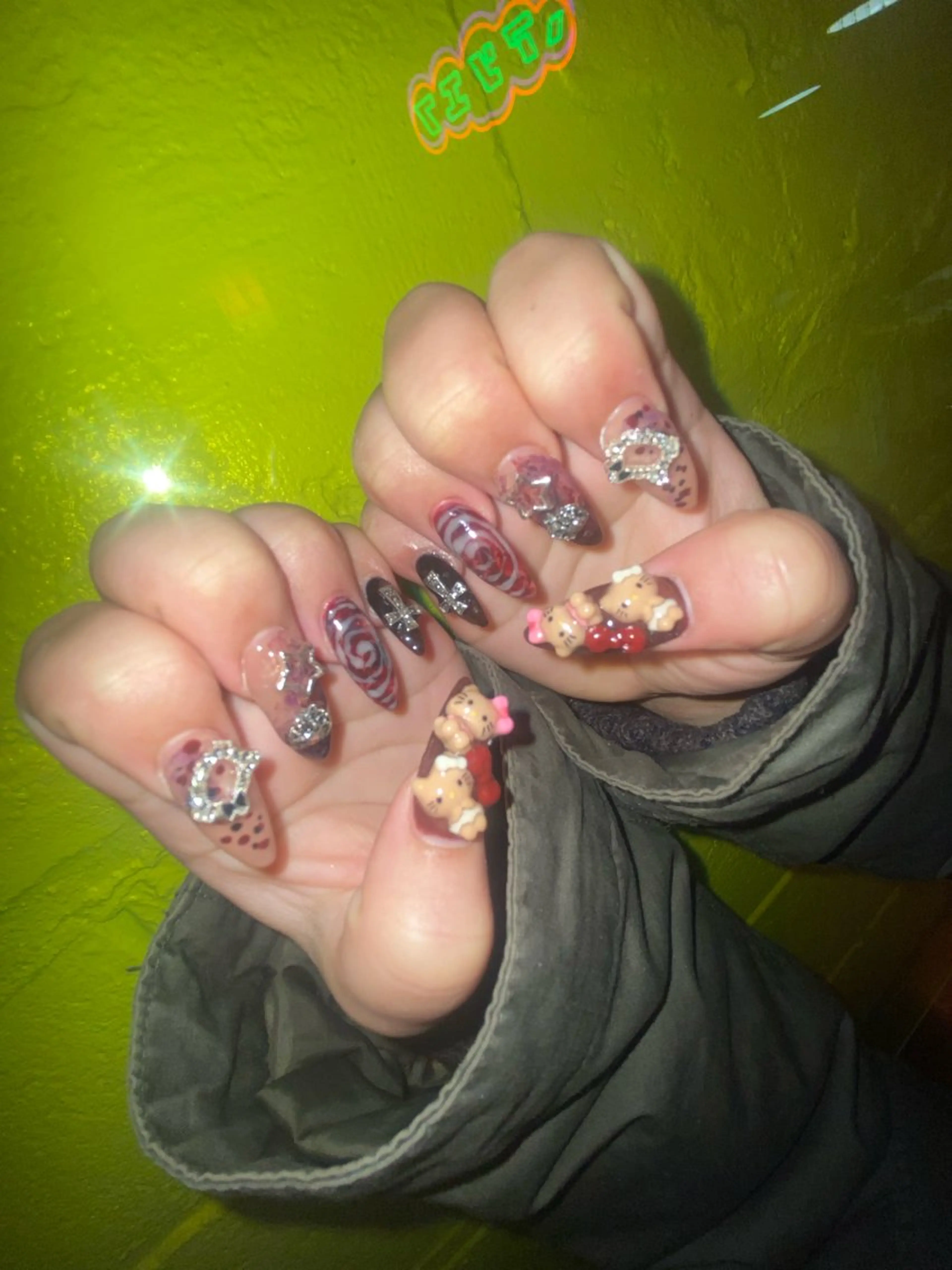 ネイル .unff所属・hana (..)個 性派/メンズネイル◎のネイルデザイン