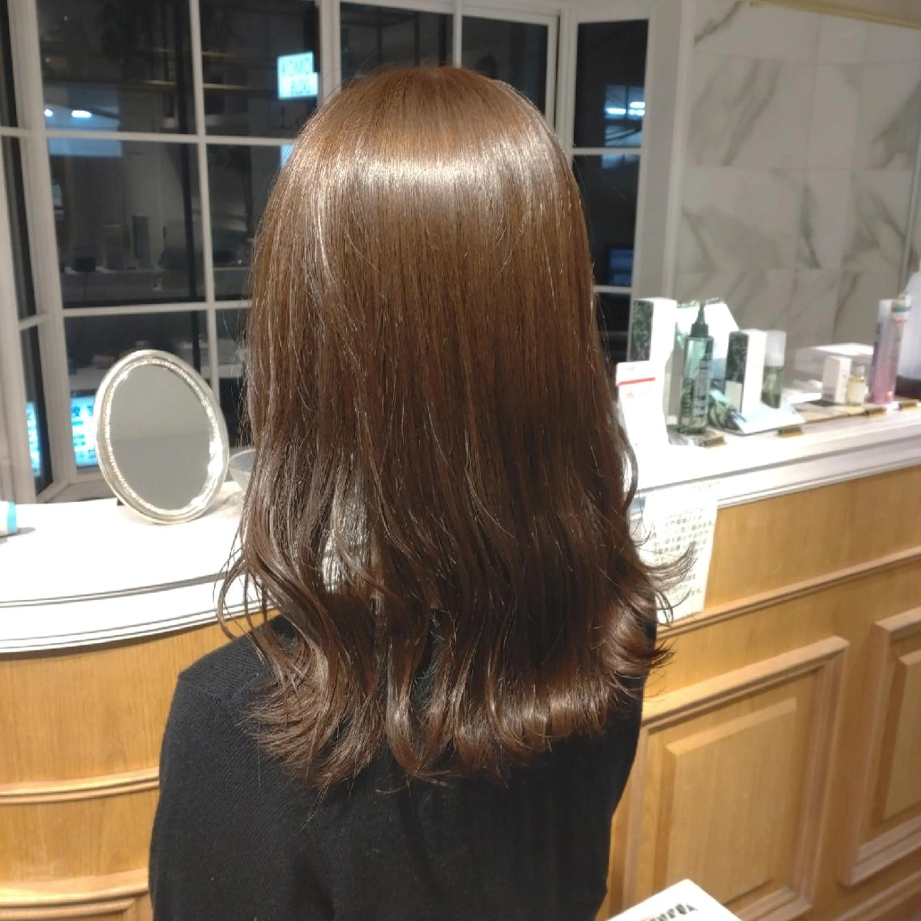 ミディアム カット ヘアカラー トリートメント ヘアセット 縮毛矯正/レイヤー 💎やまもとちひろのヘアスタイル