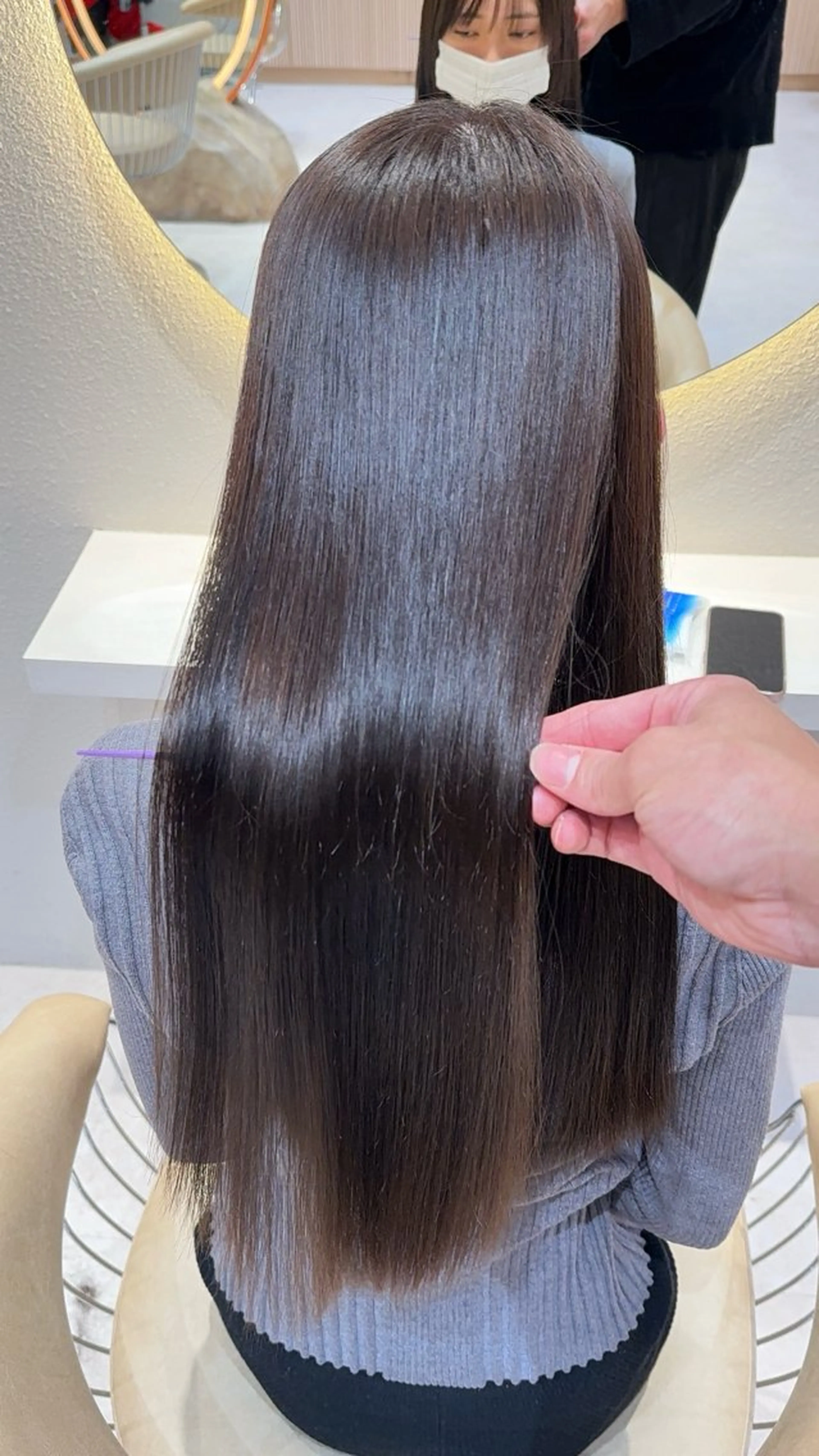 セミロング カラー カット ヘアカラー 縮毛矯正 レイヤー❣️縮毛矯 川村利幸のヘアスタイル