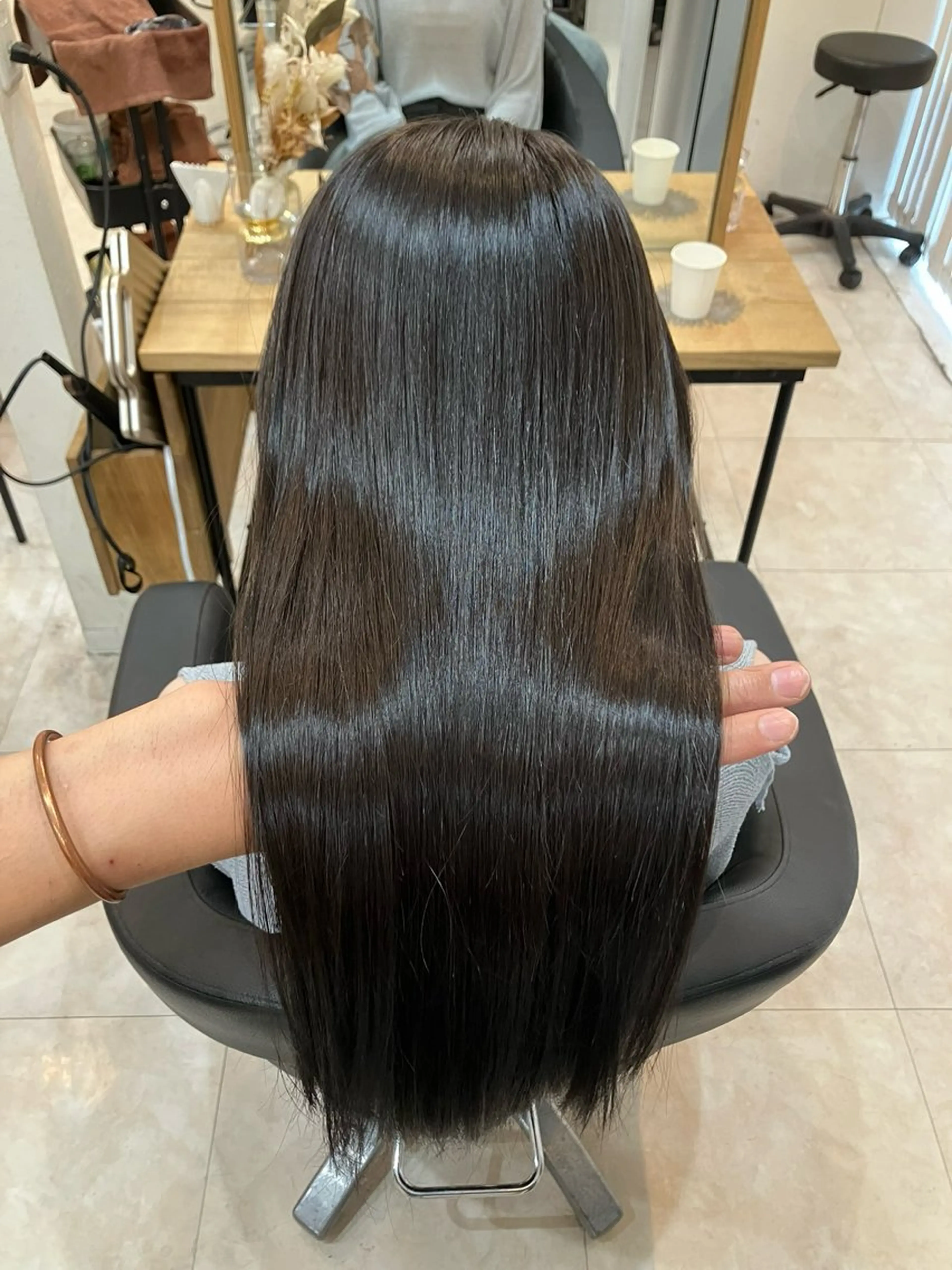 ロング 青野 銀河のヘアスタイル