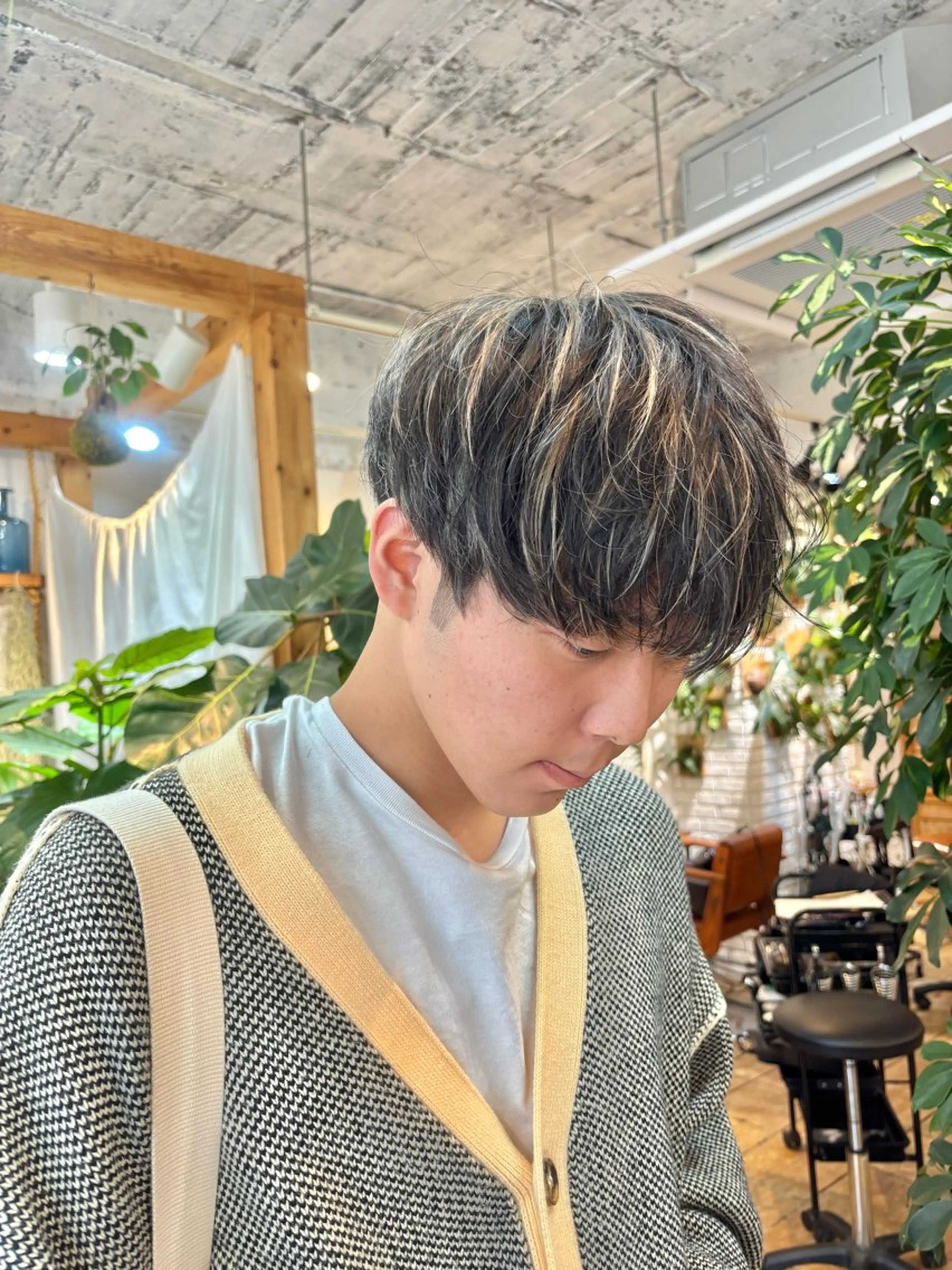 ショート カラー メンズ カット ヘアカラー カネコ ナナミのヘアスタイル