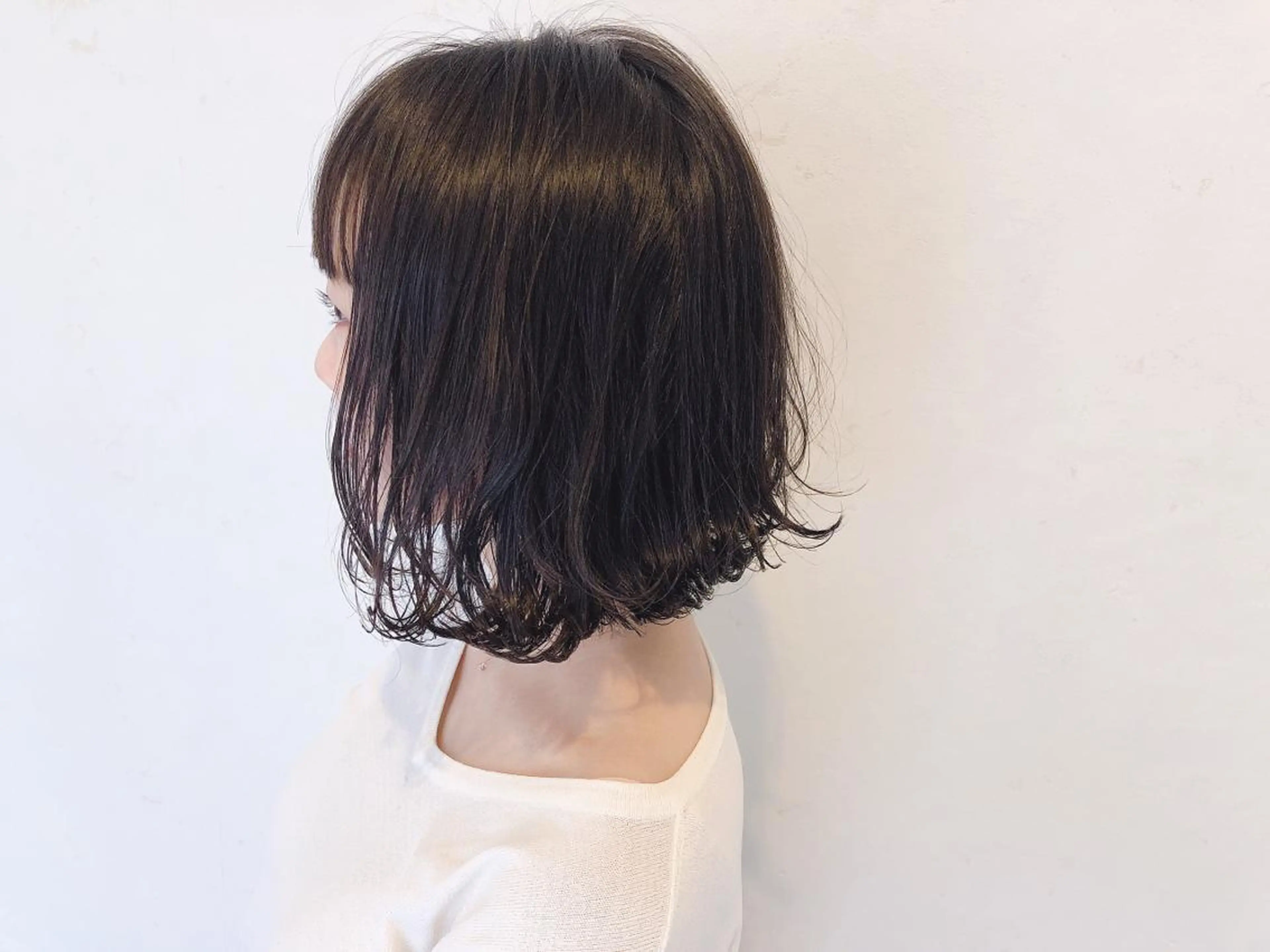 ミディアム 伊藤 さやかのヘアスタイル